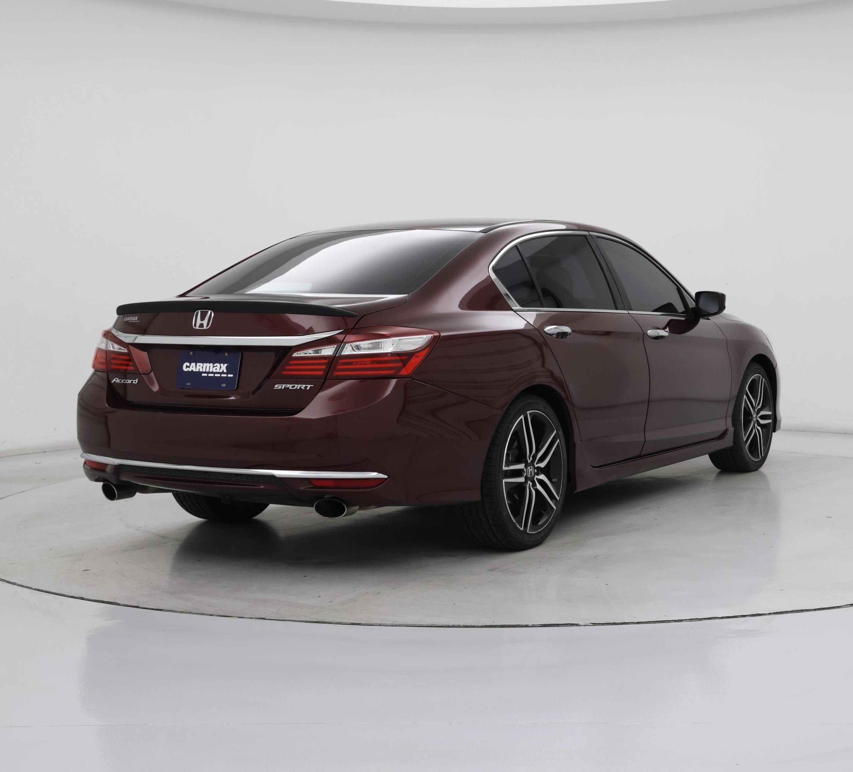 Thumbnail: 2017 Honda Accord - 8