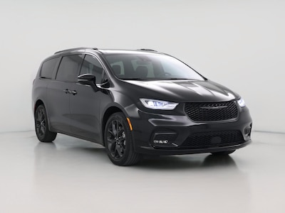 2023 Chrysler Pacifica Limited -
                Henderson, NV