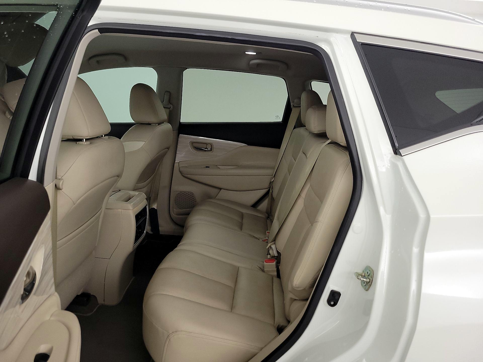 Thumbnail: 2016 Nissan Murano - 20