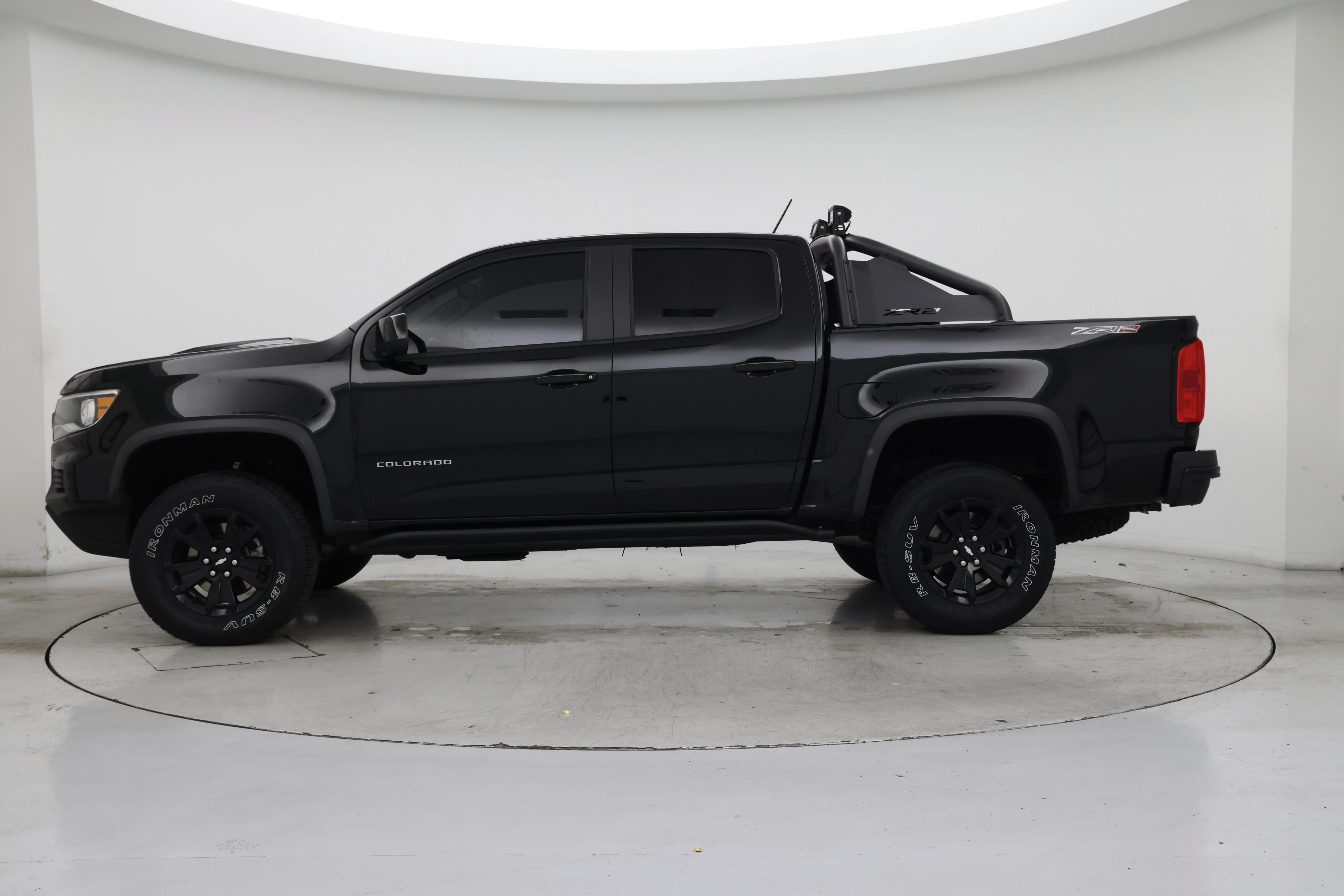 Thumbnail: 2021 Chevrolet Colorado - 3