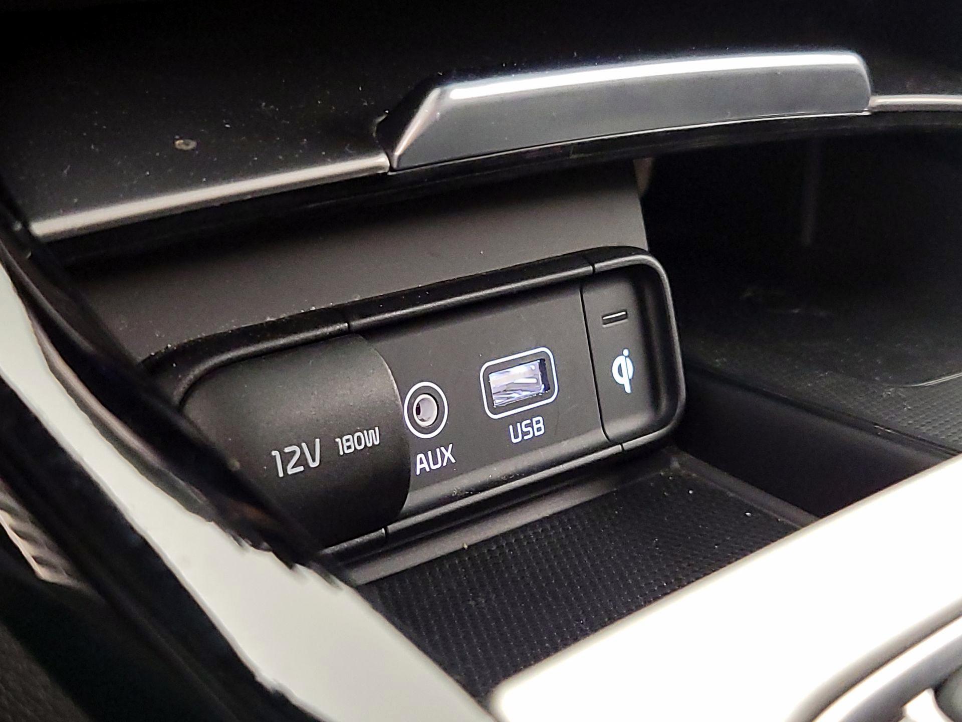 Thumbnail: 2021 Kia Stinger - 18