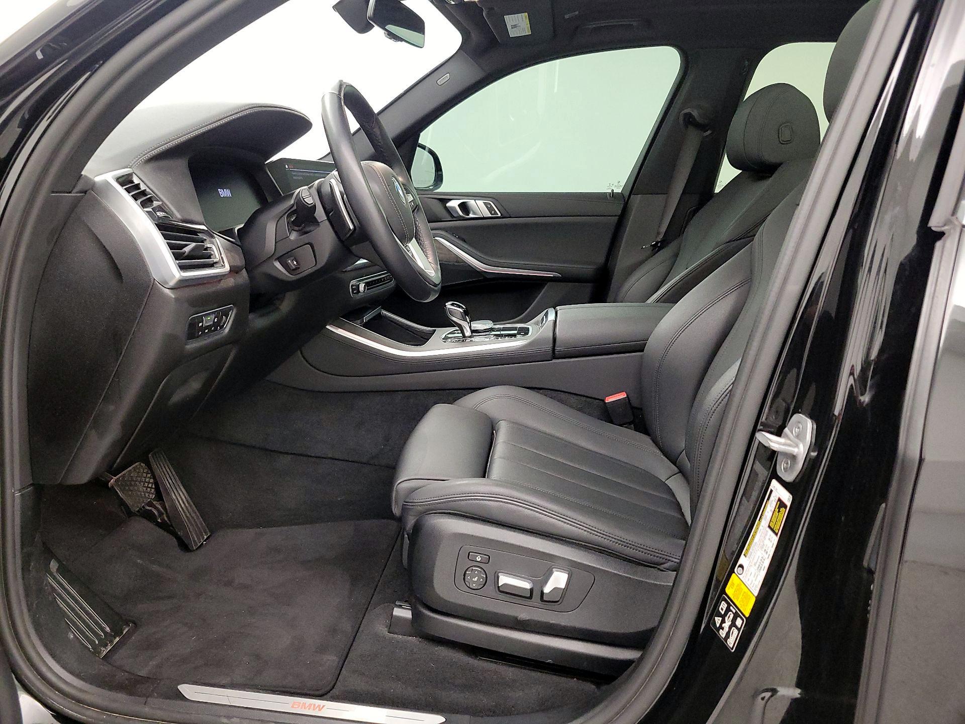 Thumbnail: 2022 BMW X5 - 11