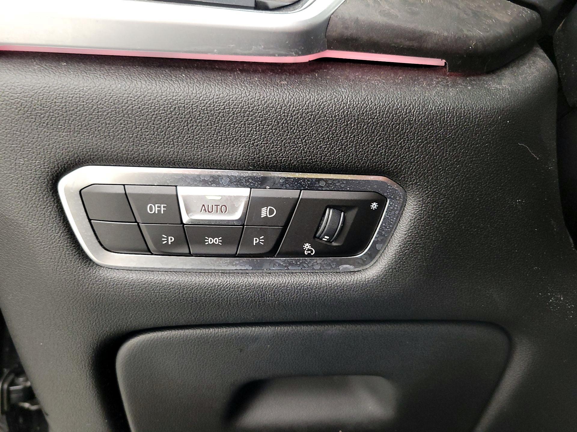 Thumbnail: 2022 BMW X5 - 13