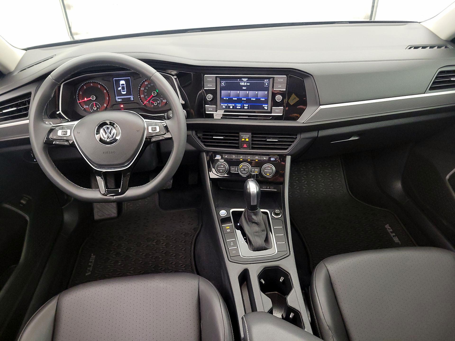 Thumbnail: 2020 Volkswagen Jetta - 9
