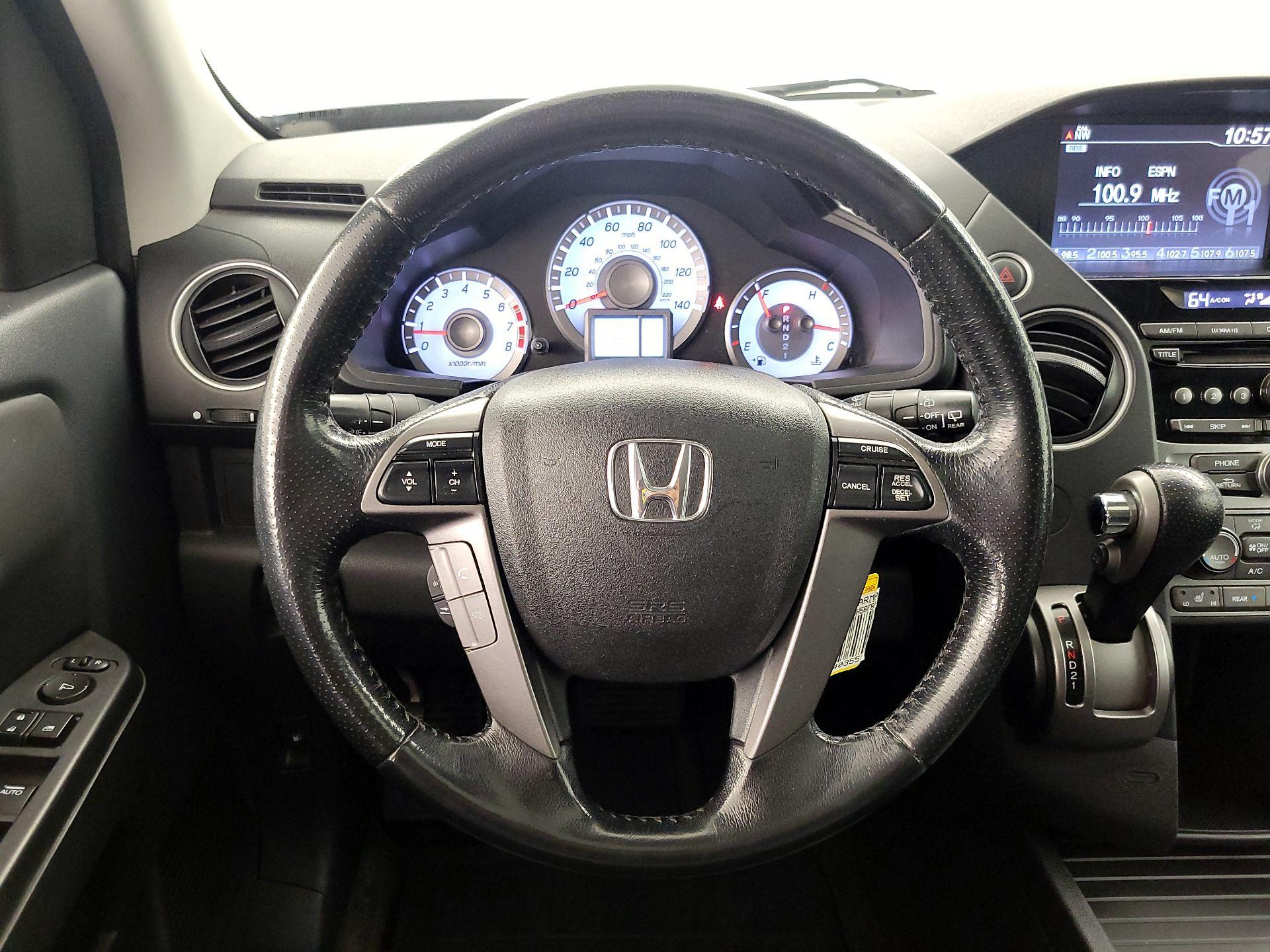 Thumbnail: 2015 Honda Pilot - 10