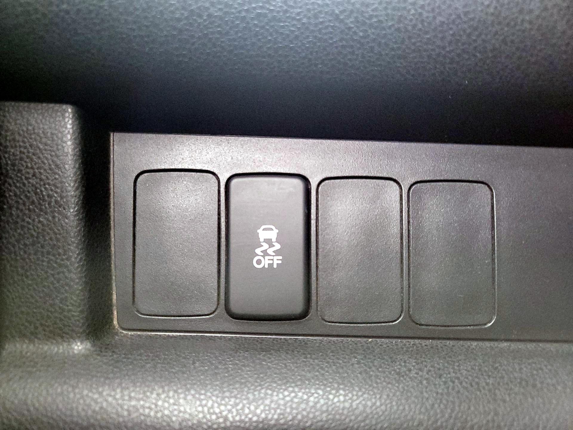 Thumbnail: 2015 Honda Pilot - 13