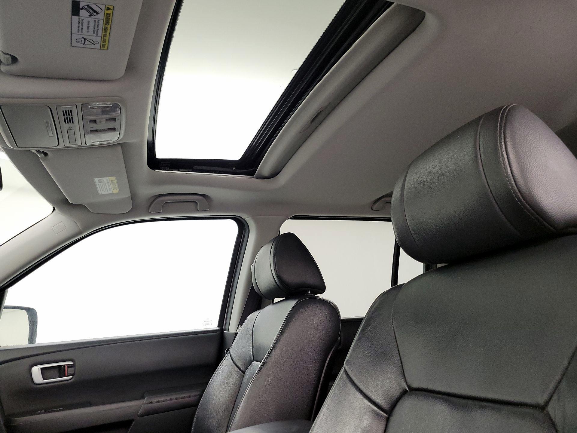 Thumbnail: 2015 Honda Pilot - 18