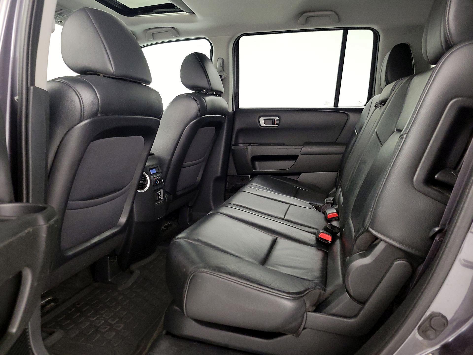 Thumbnail: 2015 Honda Pilot - 19