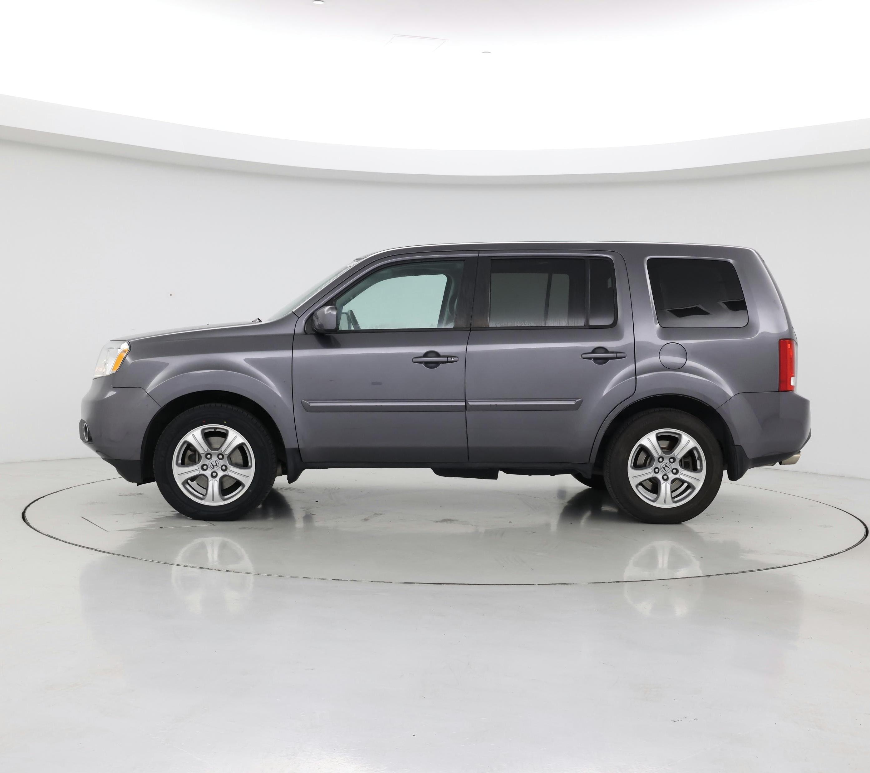 Thumbnail: 2015 Honda Pilot - 3