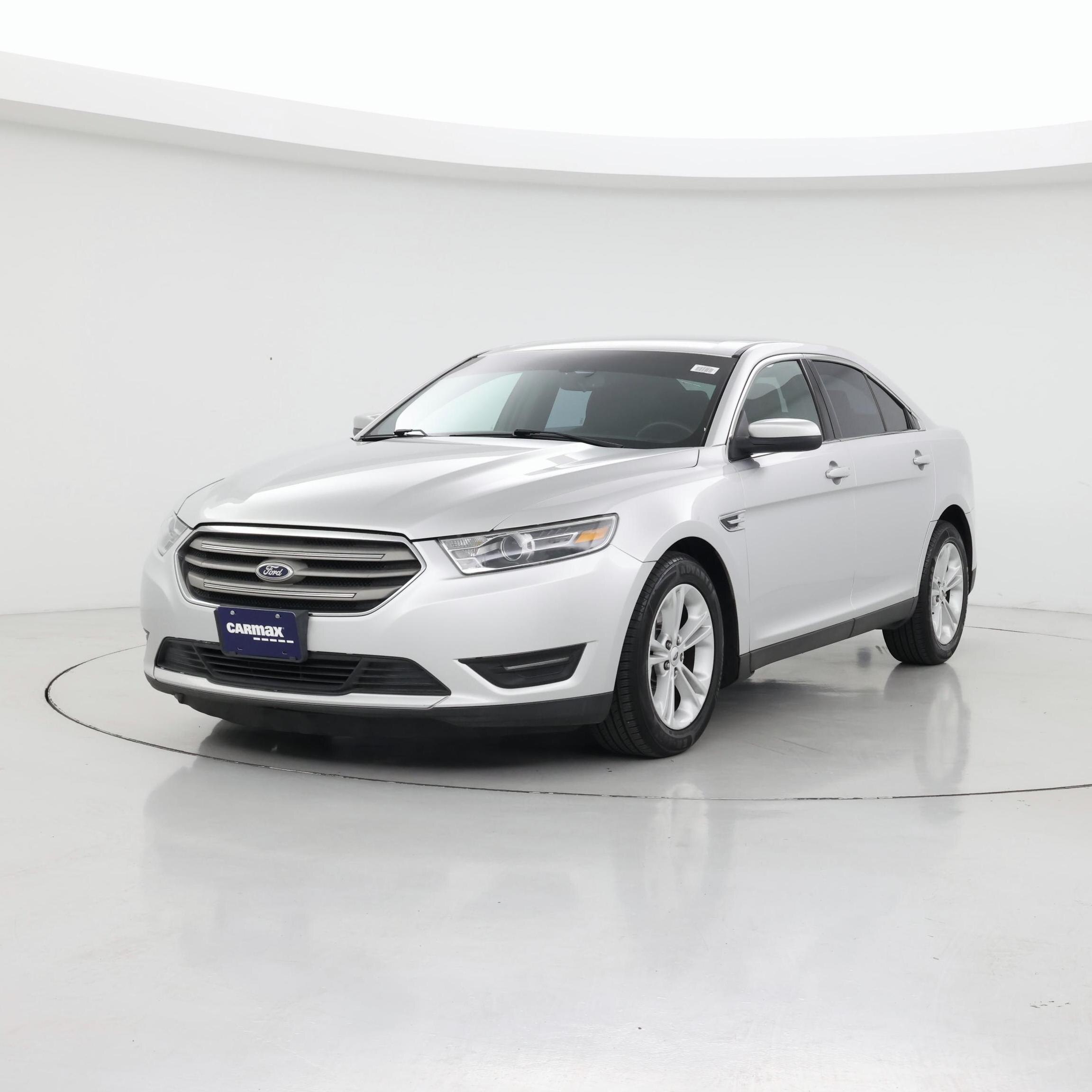 Thumbnail: 2015 Ford Taurus - 4