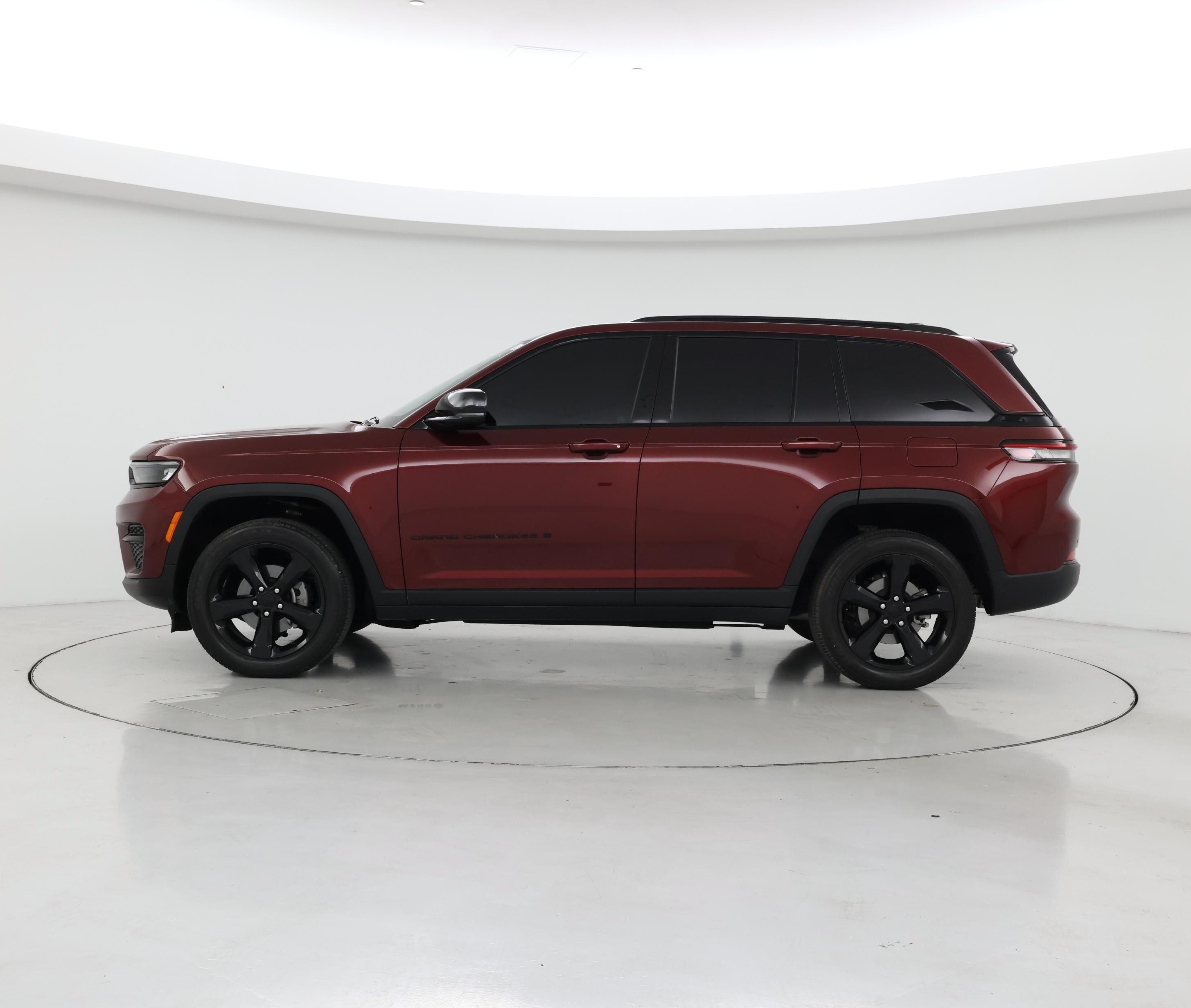 Thumbnail: 2024 Jeep Grand Cherokee - 3