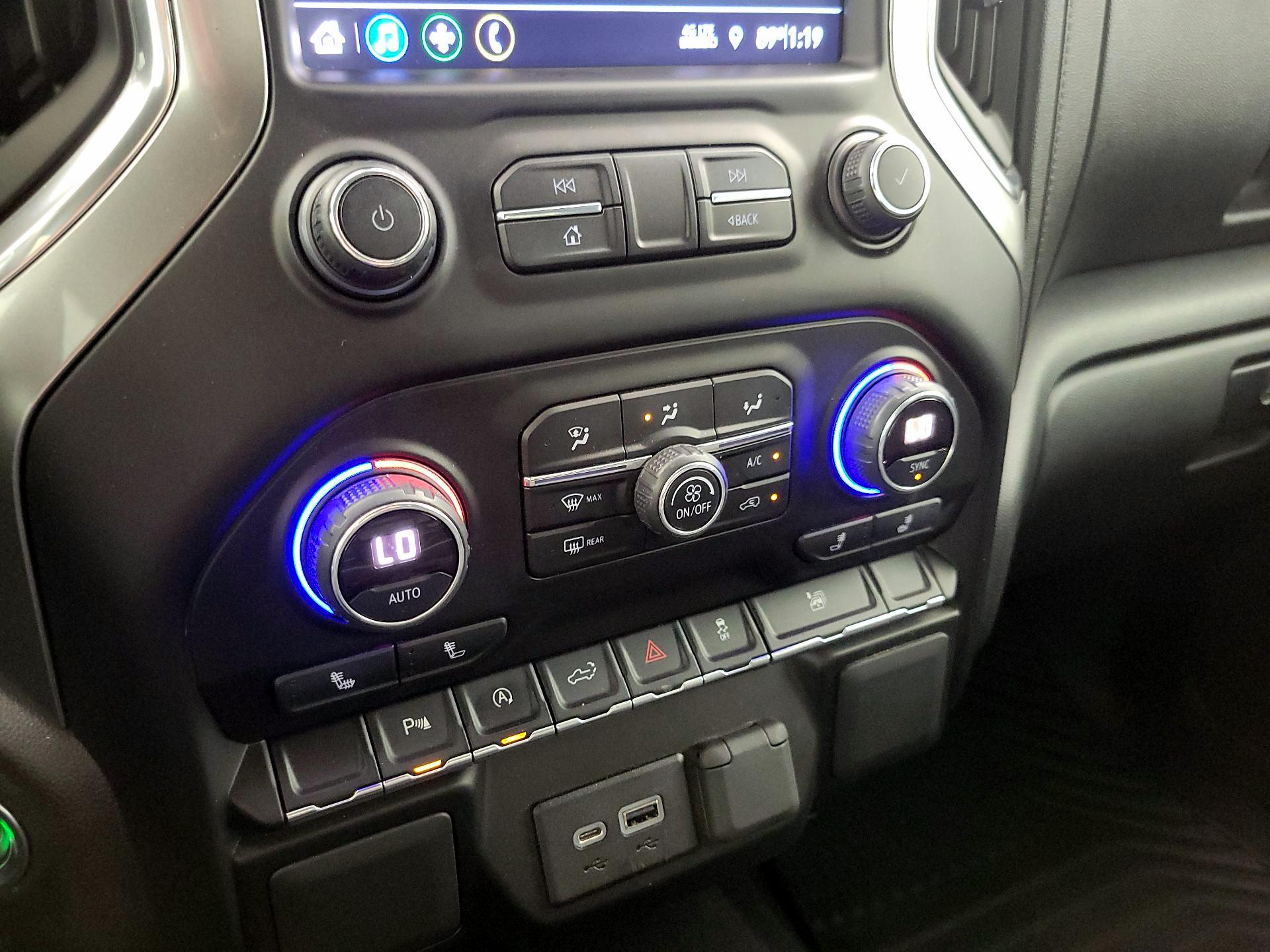 Thumbnail: 2019 Chevrolet Silverado 1500 - 16