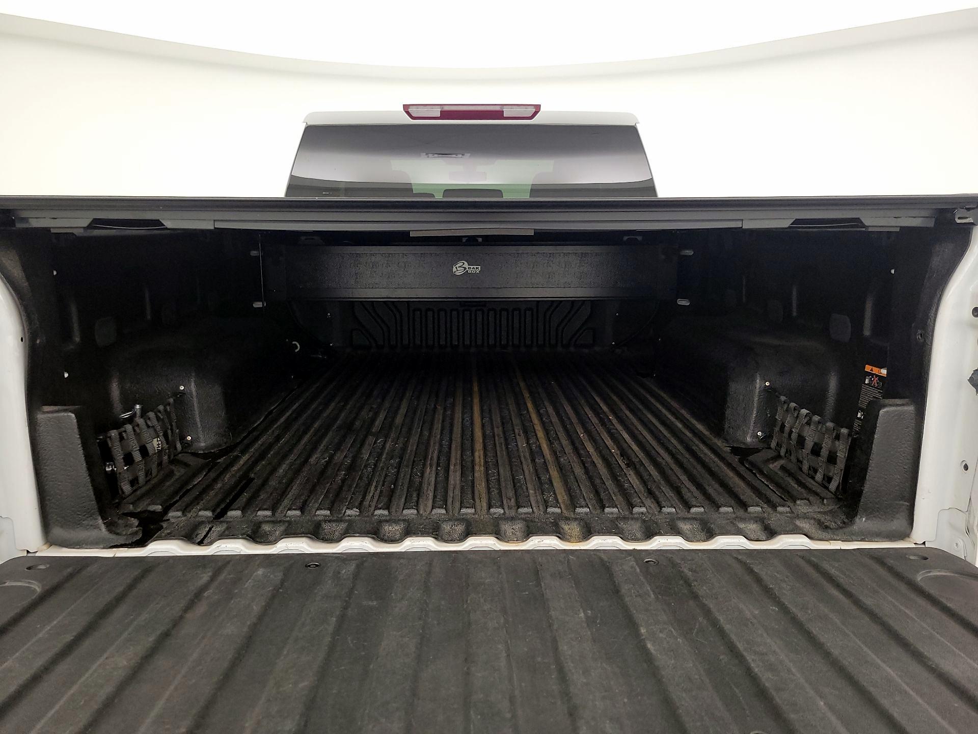 Thumbnail: 2019 Chevrolet Silverado 1500 - 20
