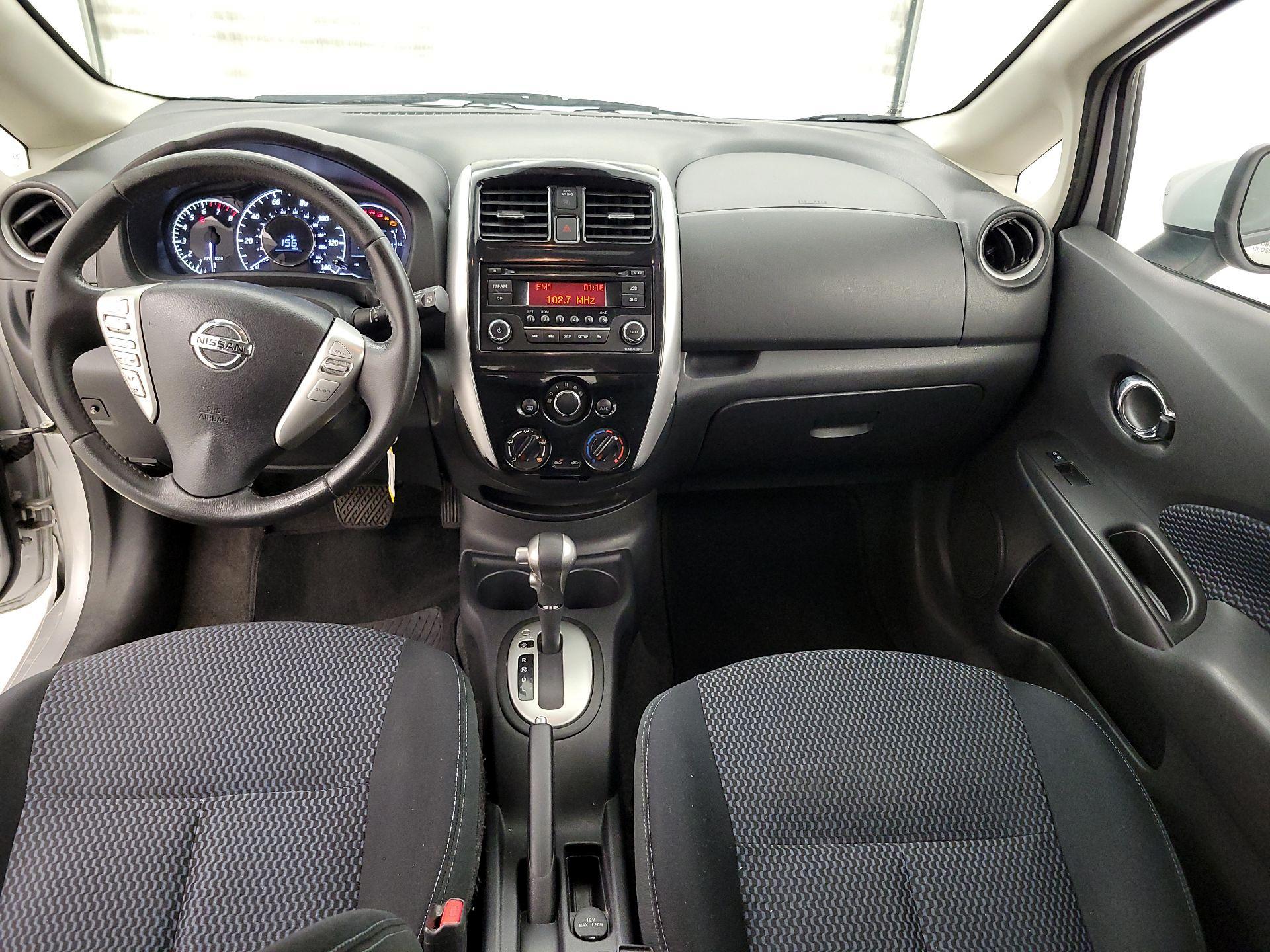 Thumbnail: 2015 Nissan Versa Note - 9