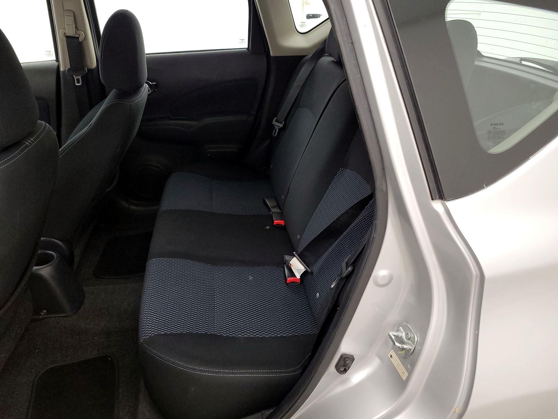 Thumbnail: 2015 Nissan Versa Note - 18