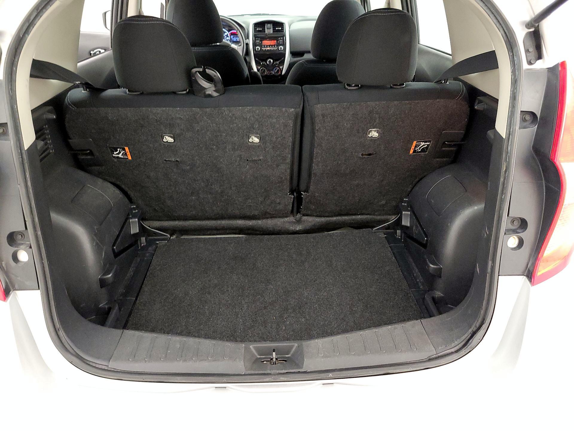 Thumbnail: 2015 Nissan Versa Note - 19