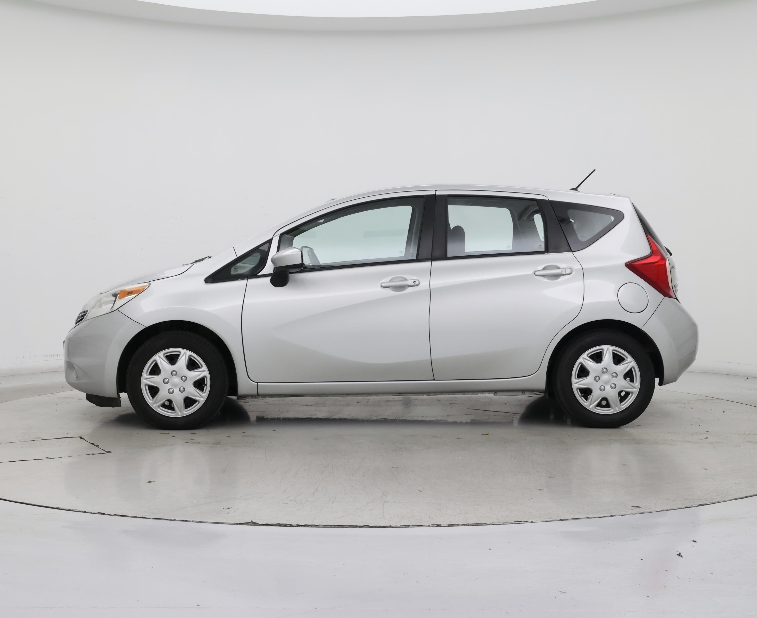 Thumbnail: 2015 Nissan Versa Note - 3