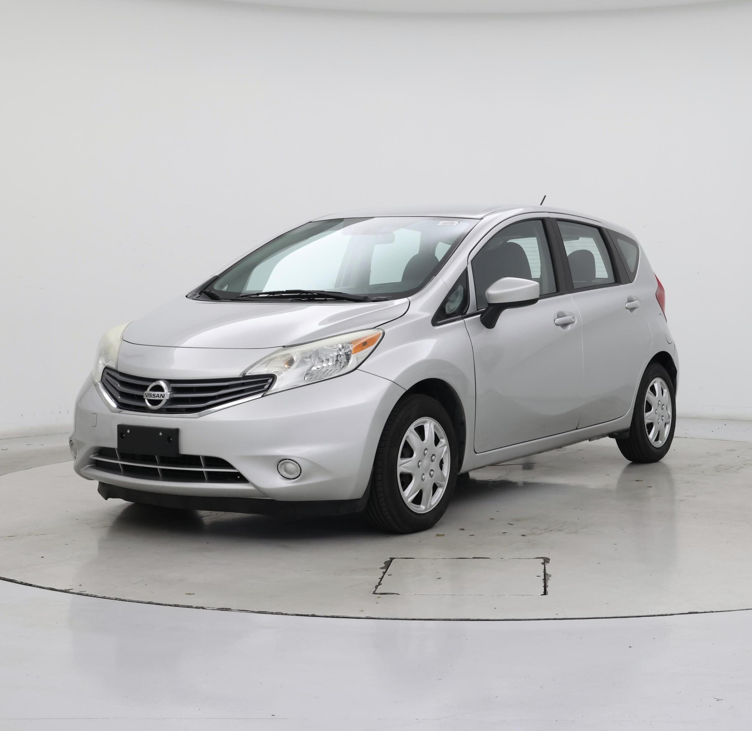 Thumbnail: 2015 Nissan Versa Note - 4