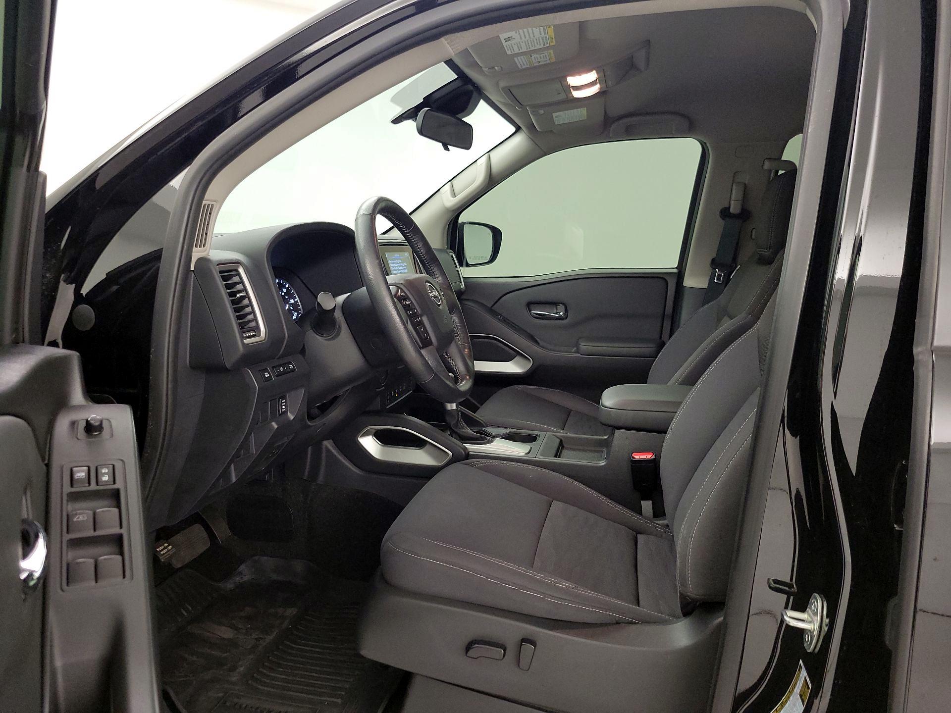 Thumbnail: 2022 Nissan Frontier - 11