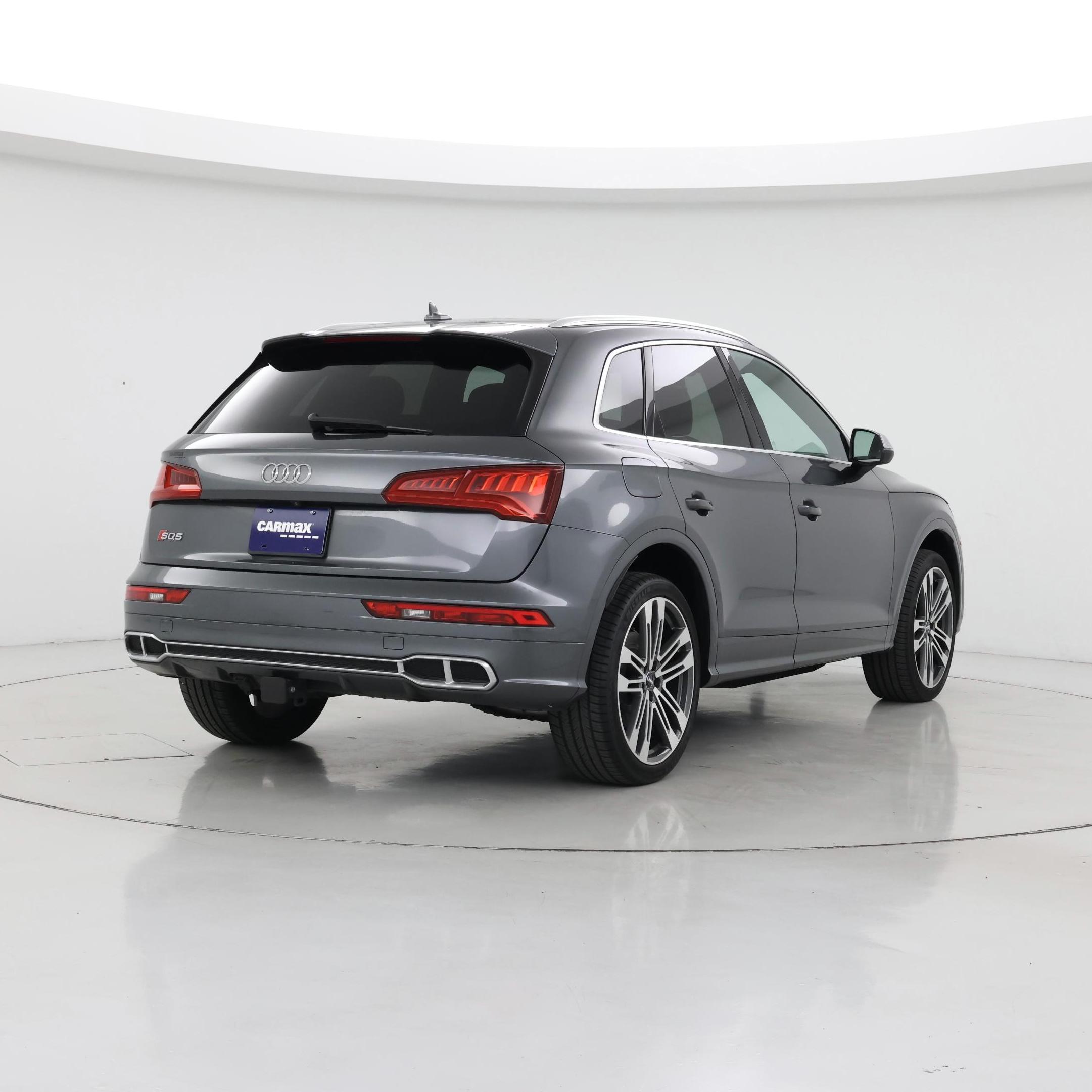 Thumbnail: 2019 Audi SQ5 - 8
