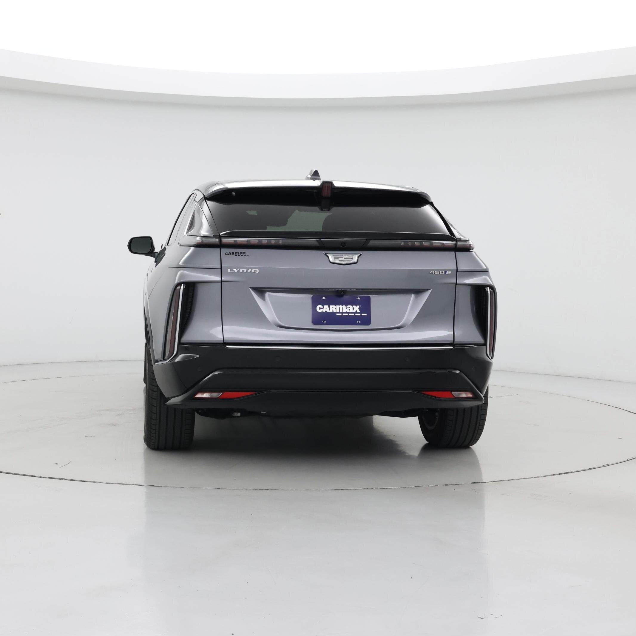 Thumbnail: 2023 Cadillac Lyriq - 6