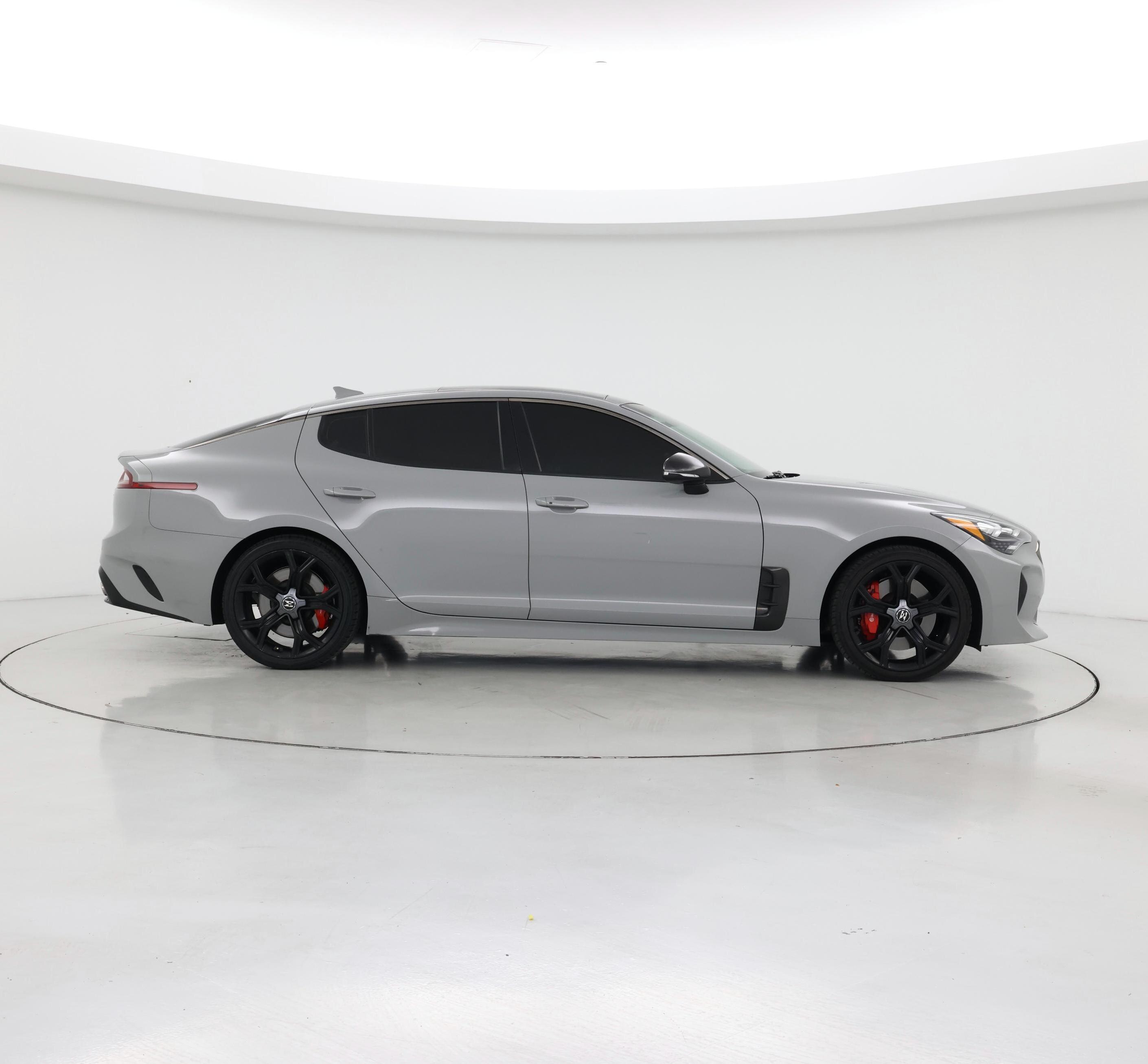 Thumbnail: 2020 Kia Stinger - 7