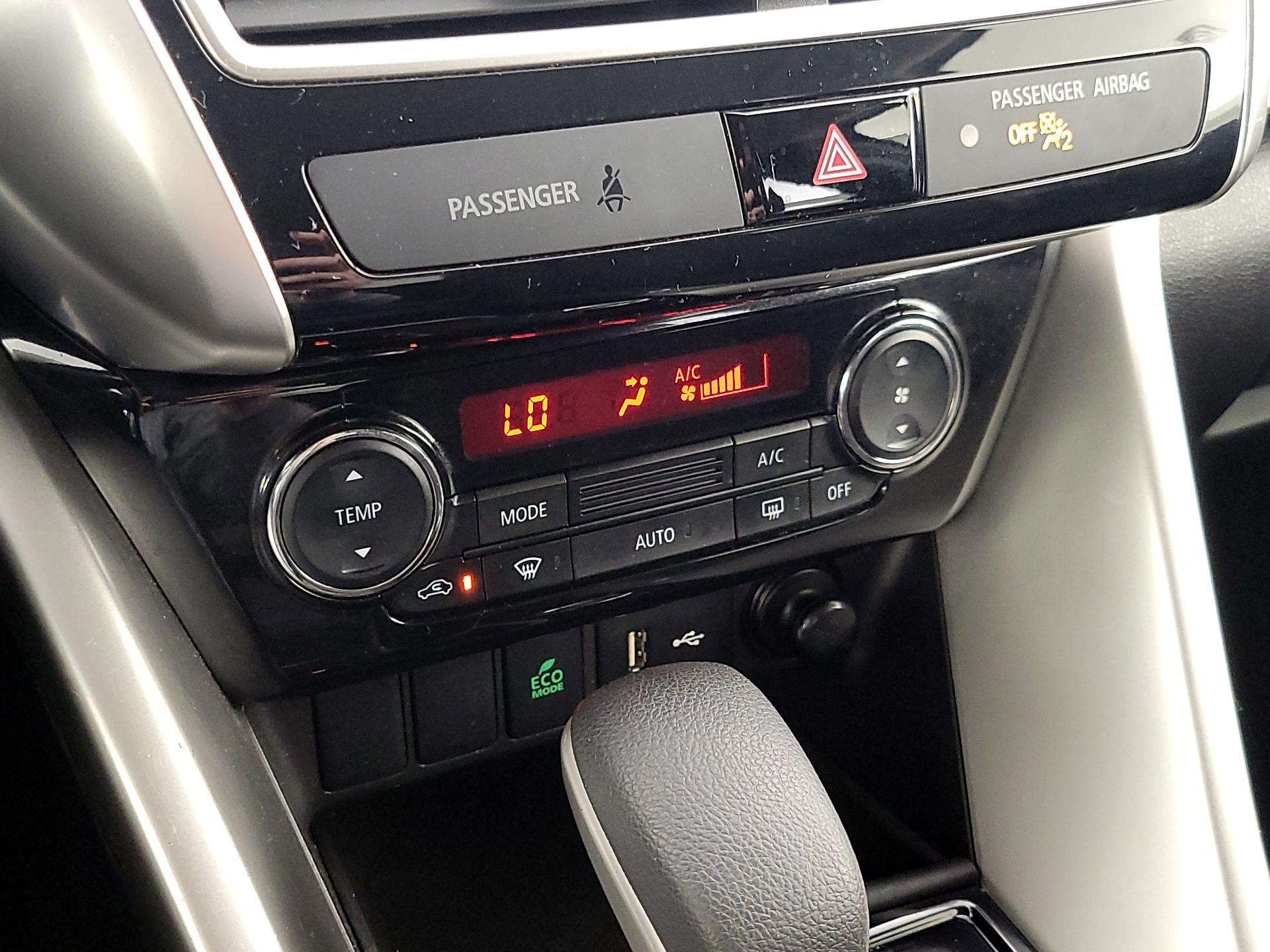 Thumbnail: 2020 Mitsubishi Eclipse Cross - 16