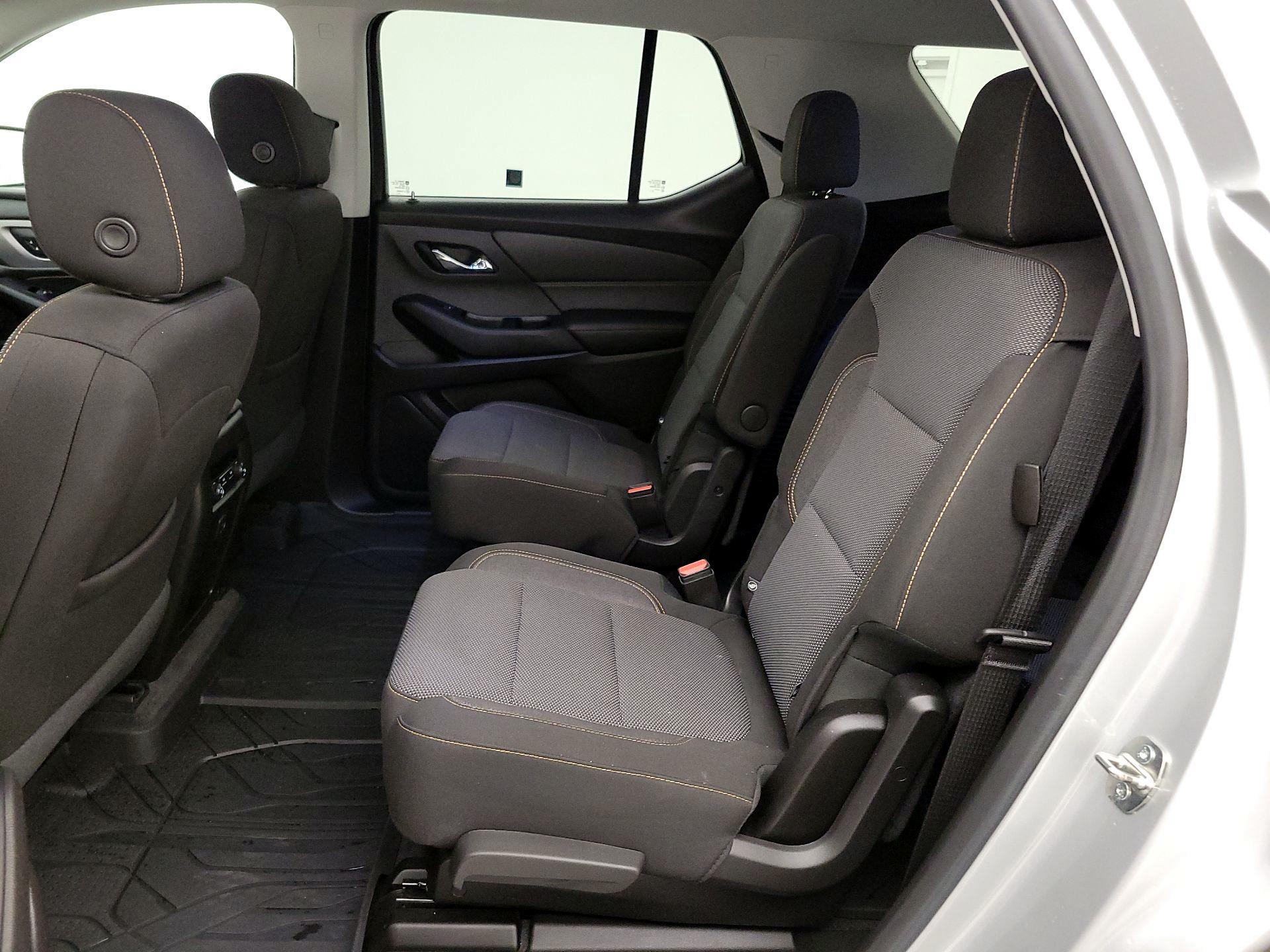 Thumbnail: 2019 Chevrolet Traverse - 19