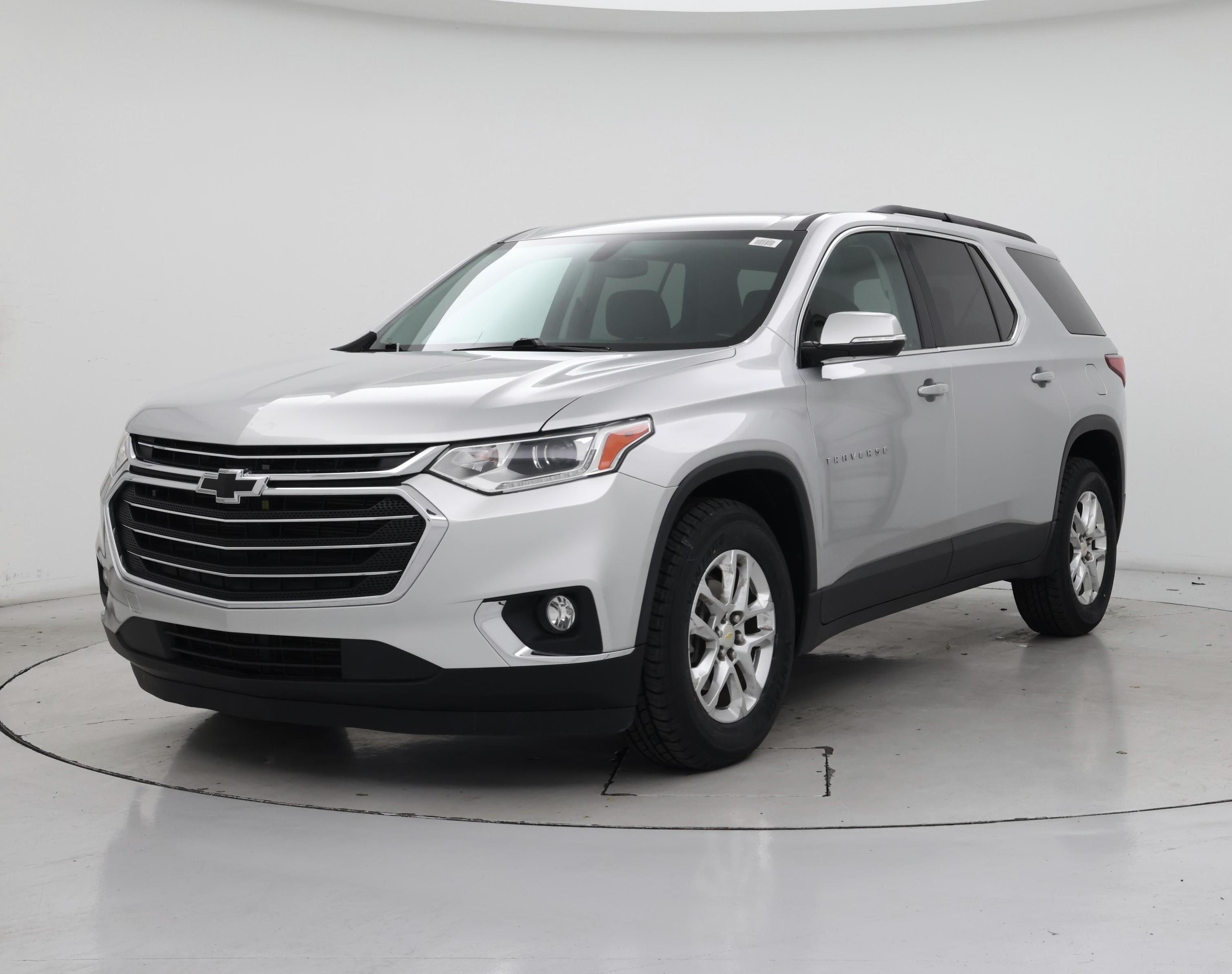 Thumbnail: 2019 Chevrolet Traverse - 4