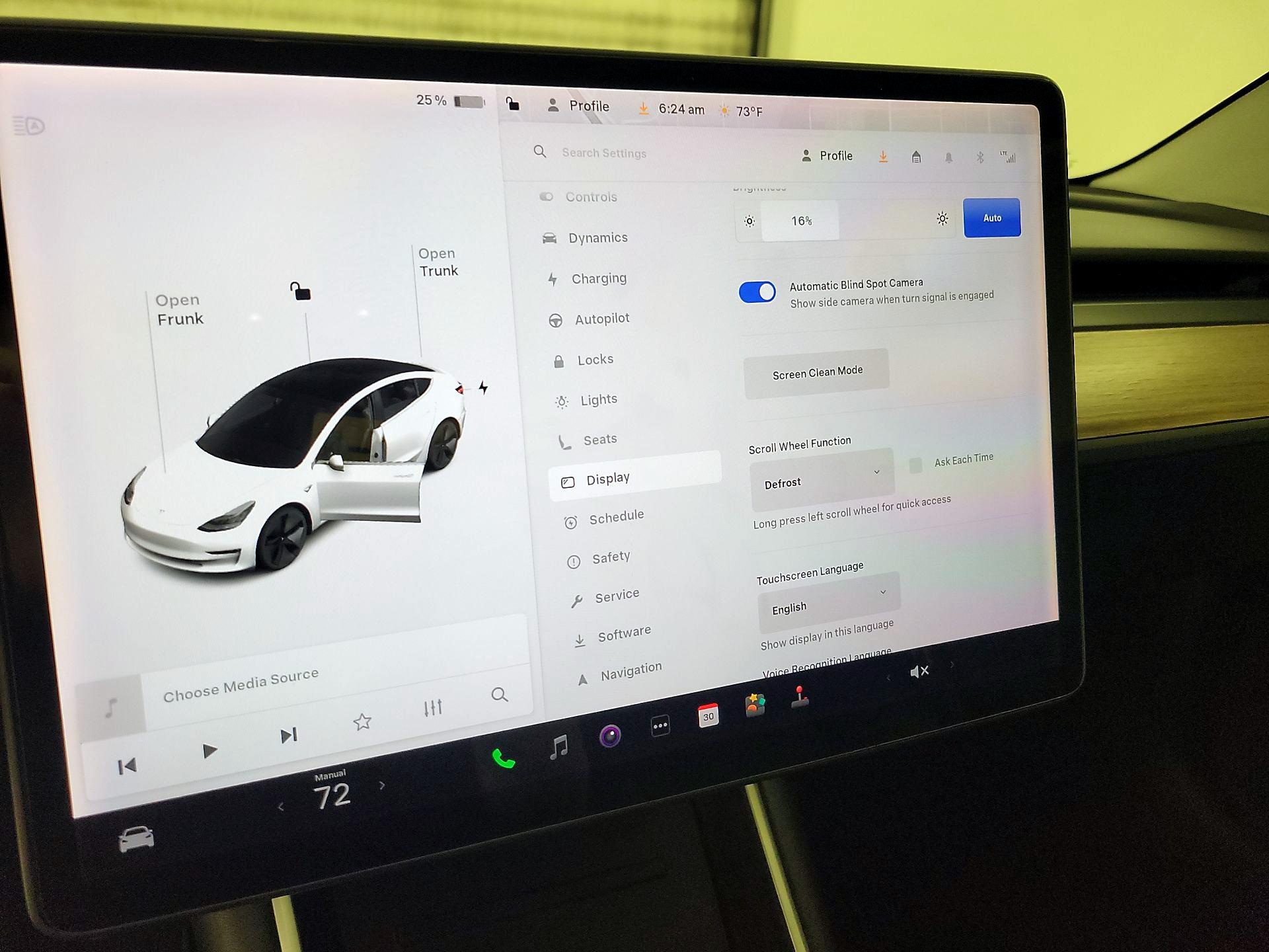 Thumbnail: 2018 Tesla Model 3 - 16