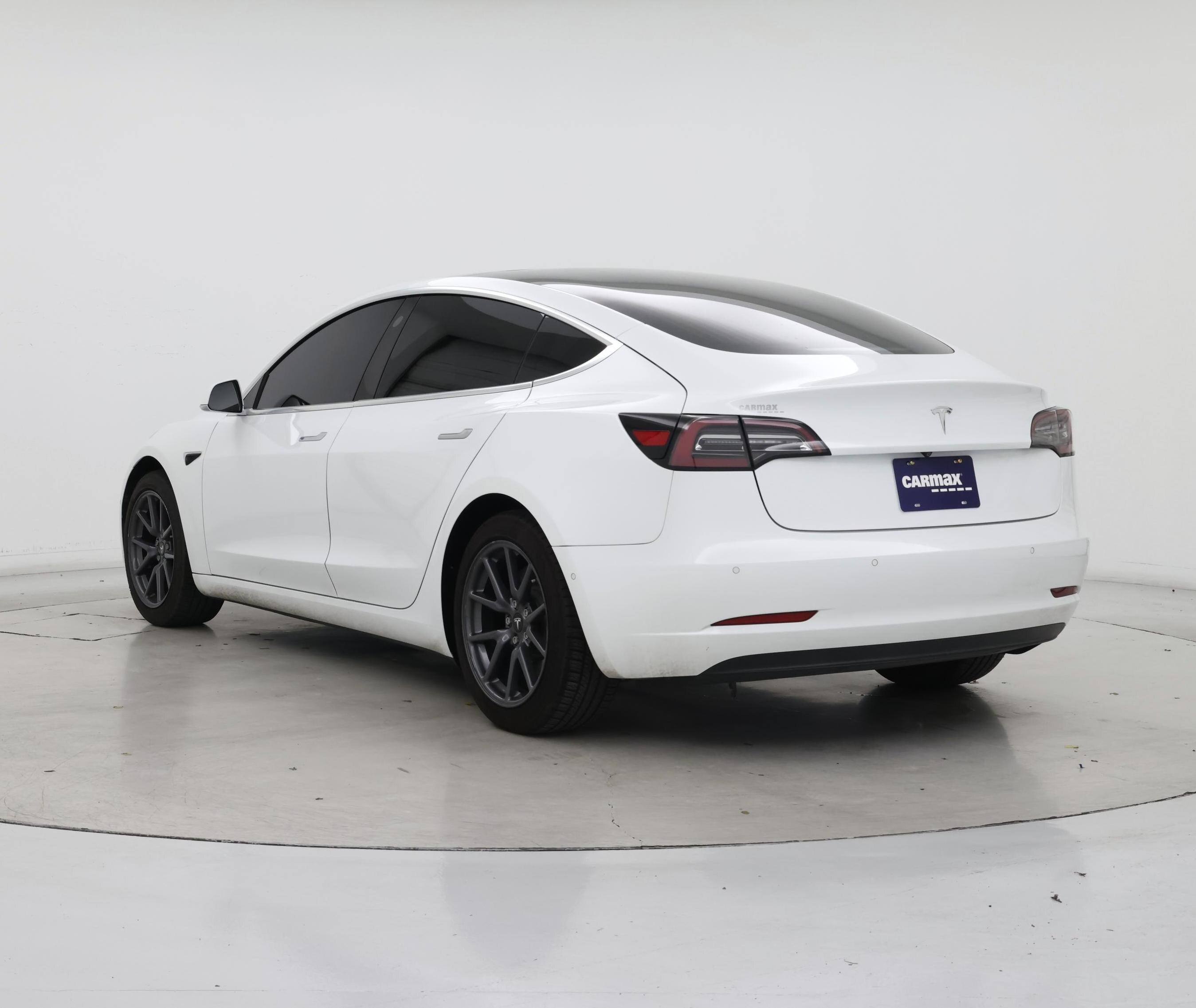 Thumbnail: 2018 Tesla Model 3 - 2
