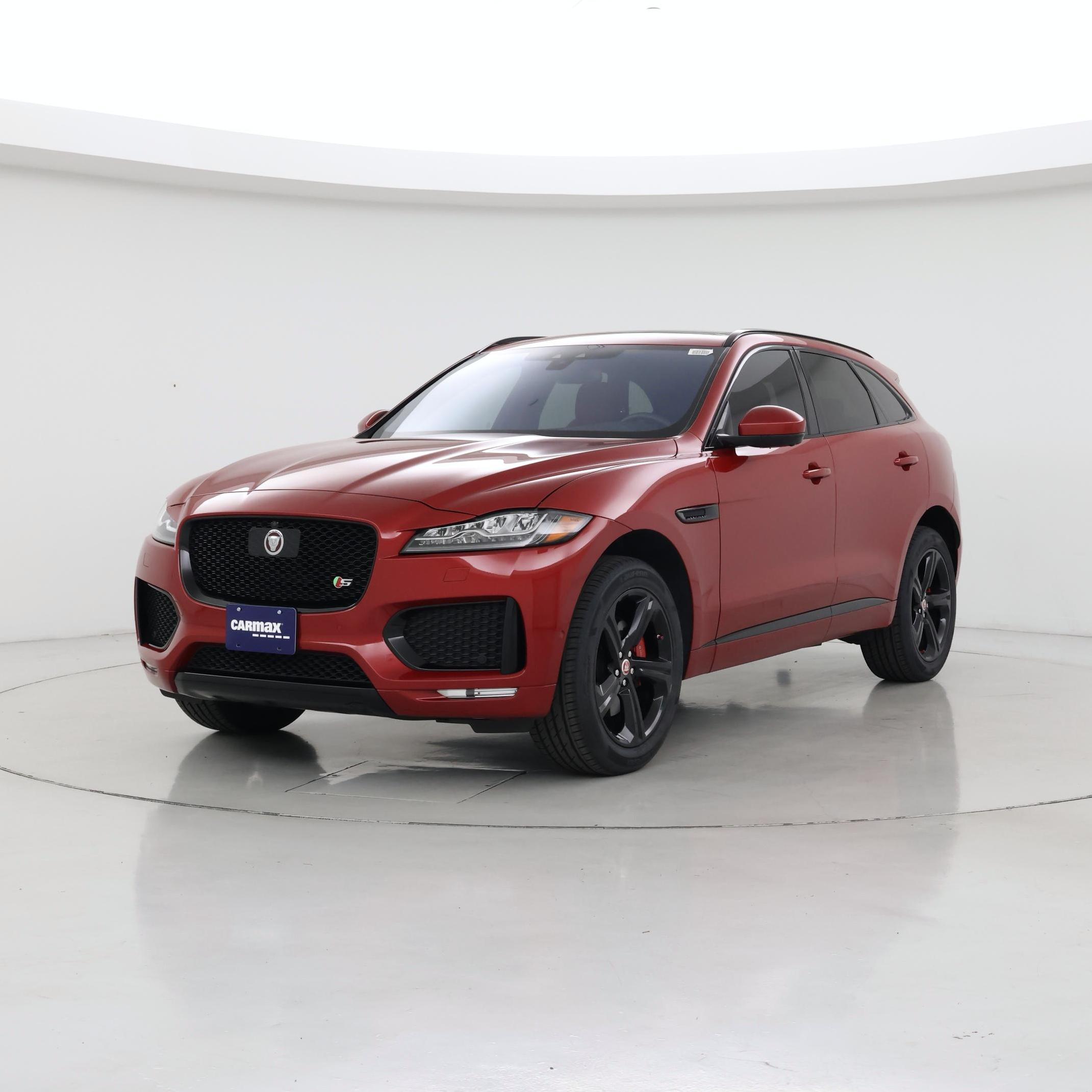 Thumbnail: 2018 Jaguar F-Pace - 4