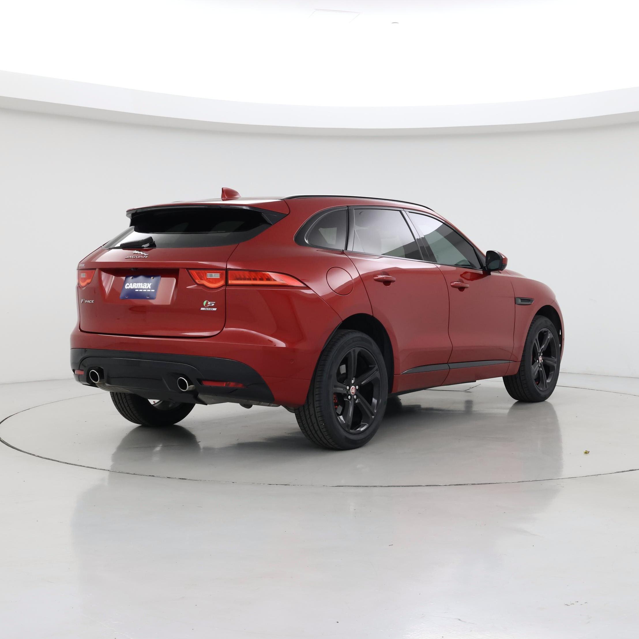 Thumbnail: 2018 Jaguar F-Pace - 8