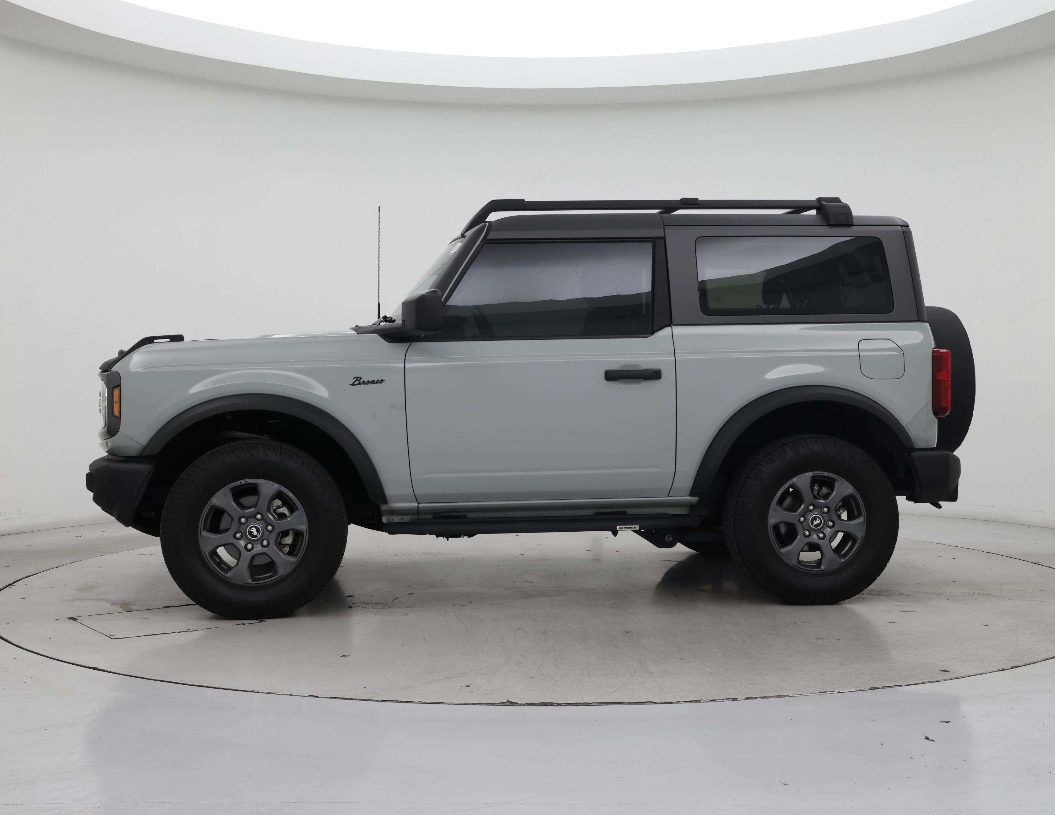 Thumbnail: 2022 Ford Bronco - 3
