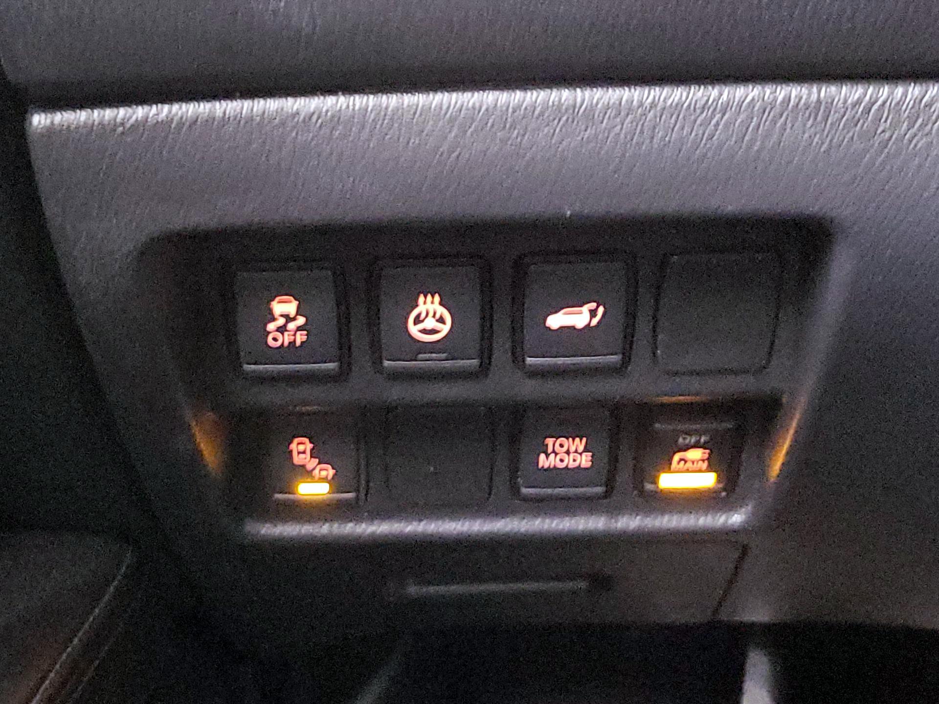 Thumbnail: 2020 Nissan Pathfinder - 13