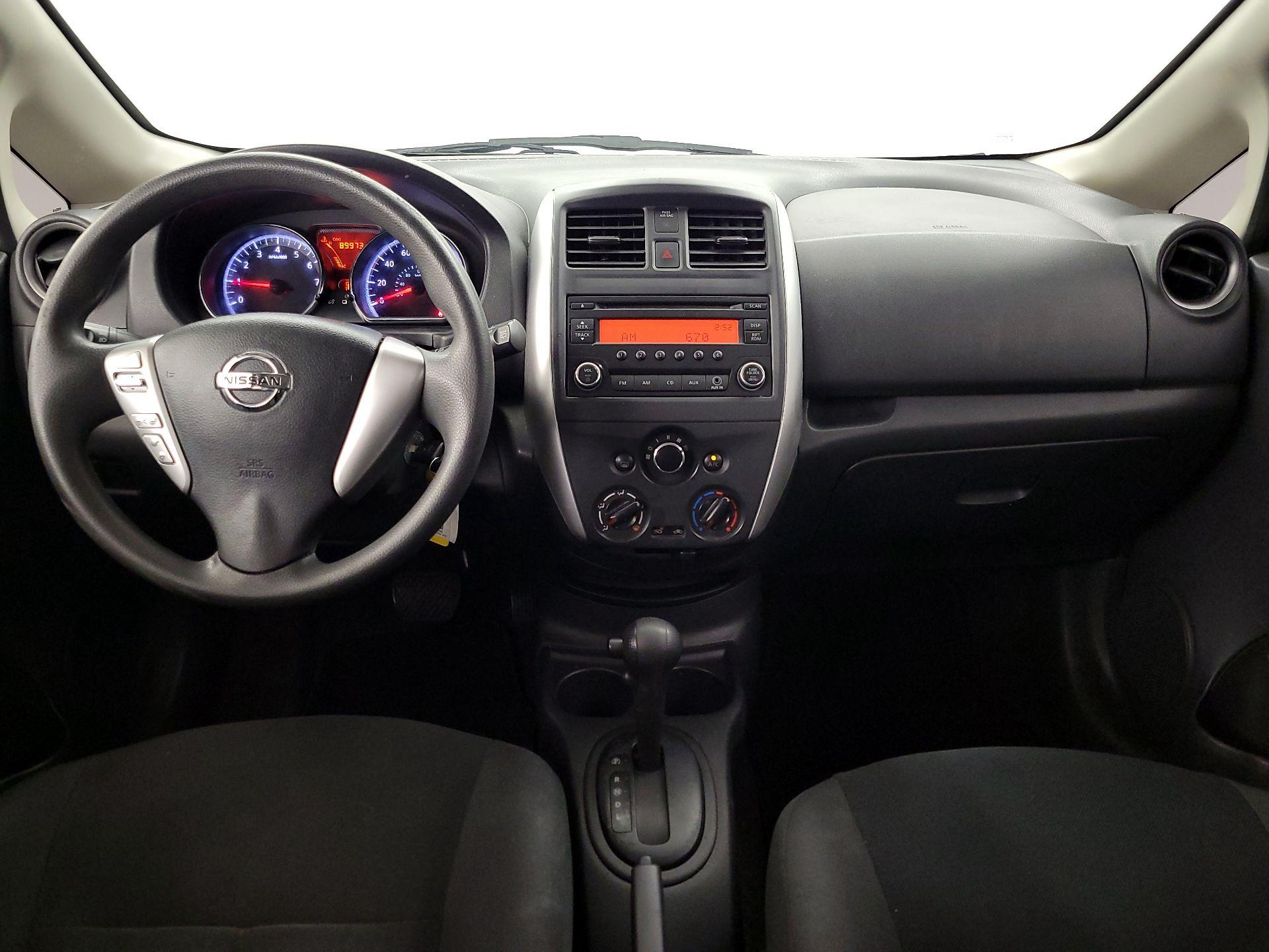 Thumbnail: 2015 Nissan Versa Note - 9