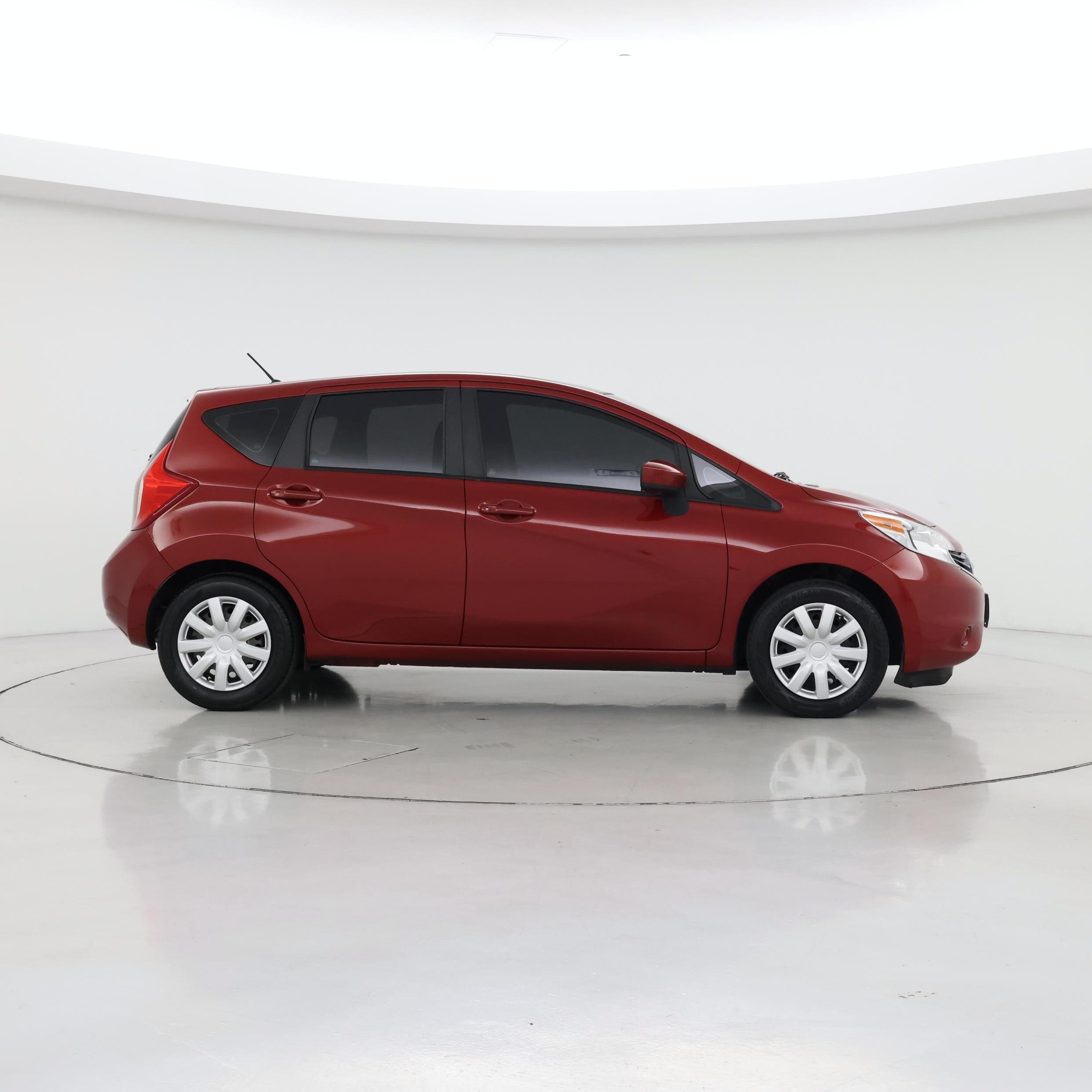Thumbnail: 2015 Nissan Versa Note - 7