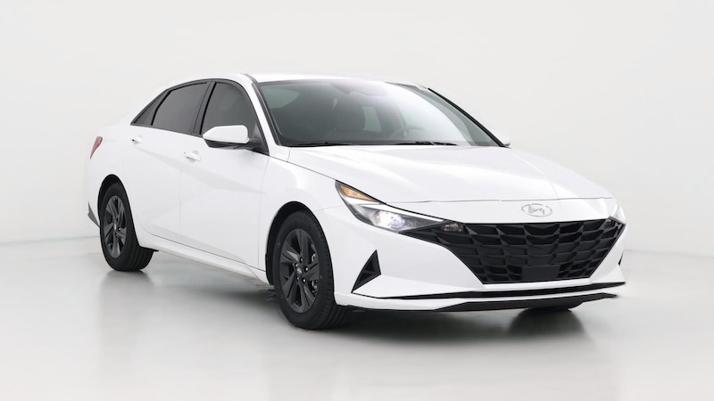 2021 Hyundai Elantra SEL Hero Image
