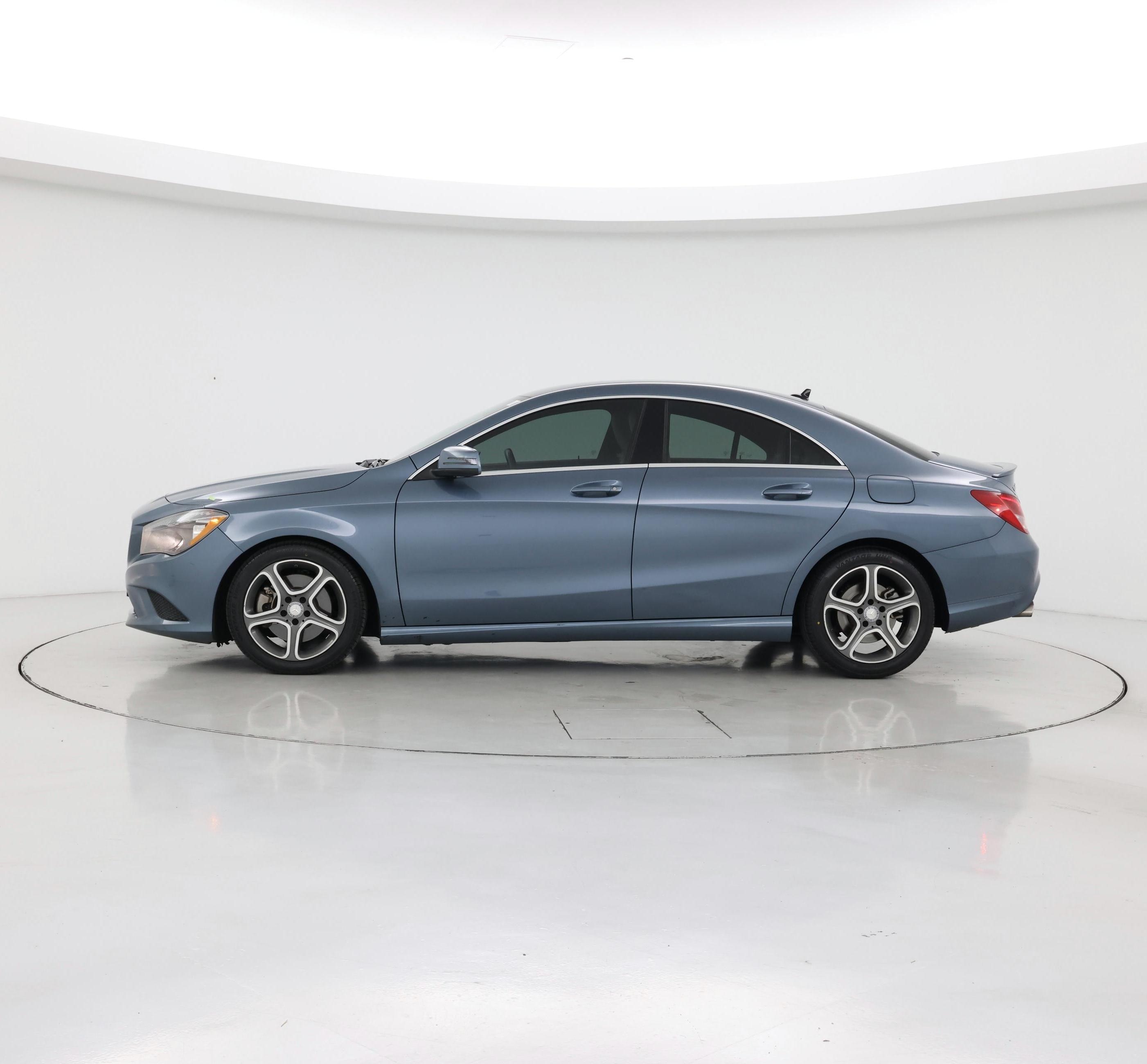Thumbnail: 2014 Mercedes-Benz CLA - 3
