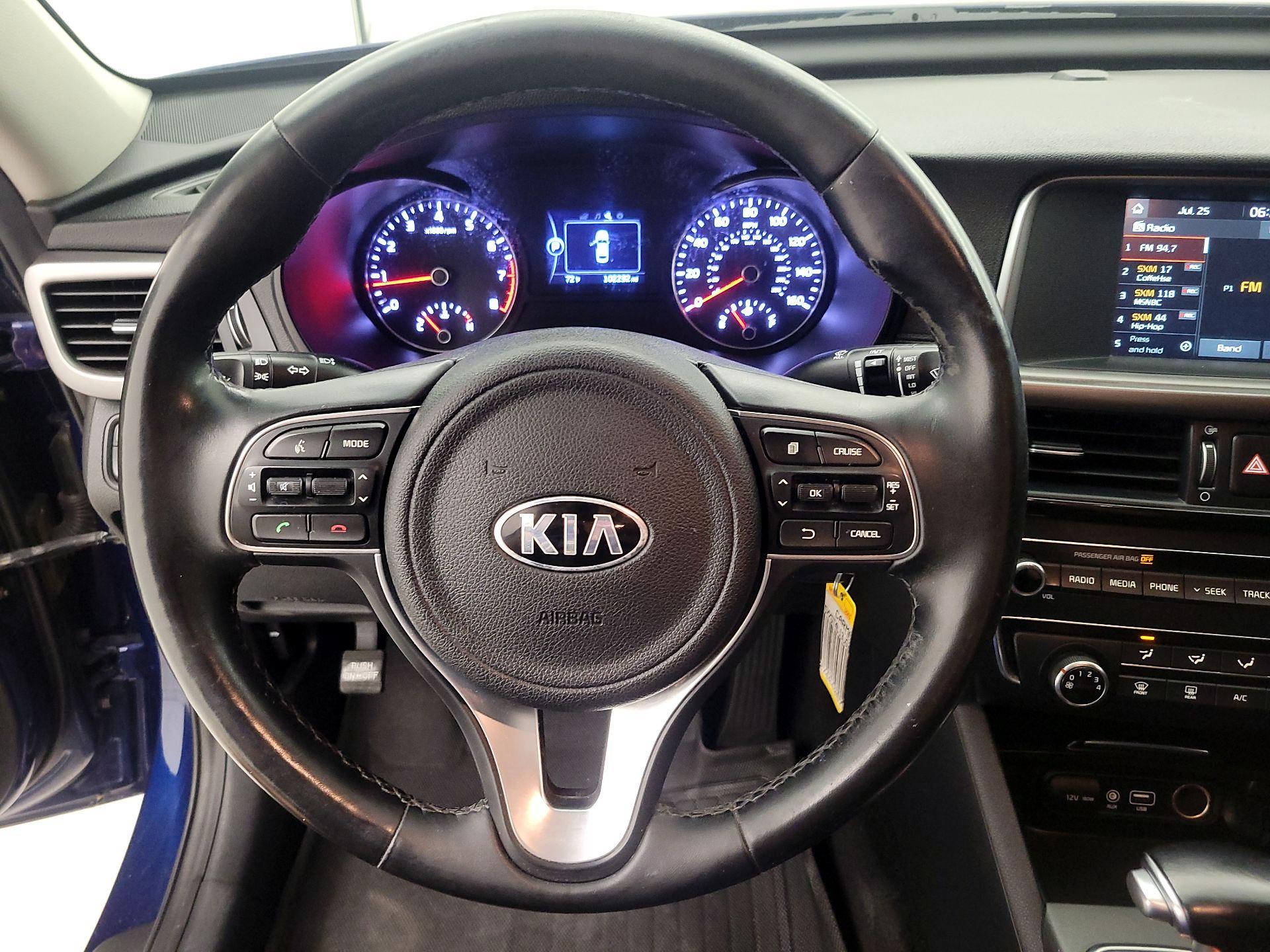 Thumbnail: 2018 Kia Optima - 10