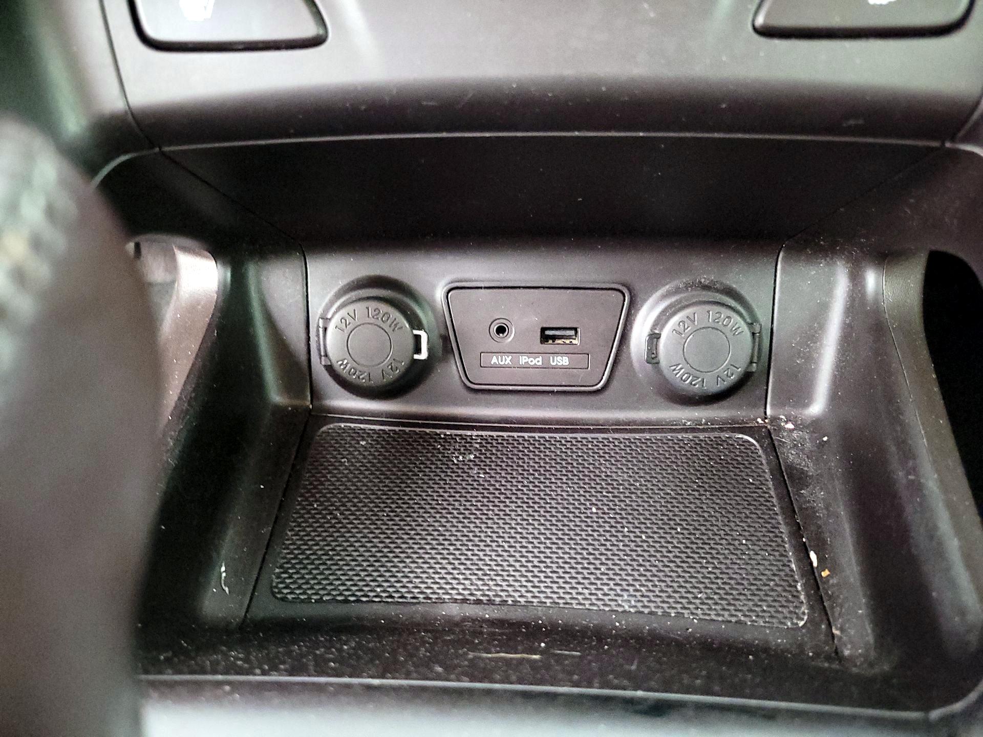 Thumbnail: 2013 Hyundai Tucson - 17