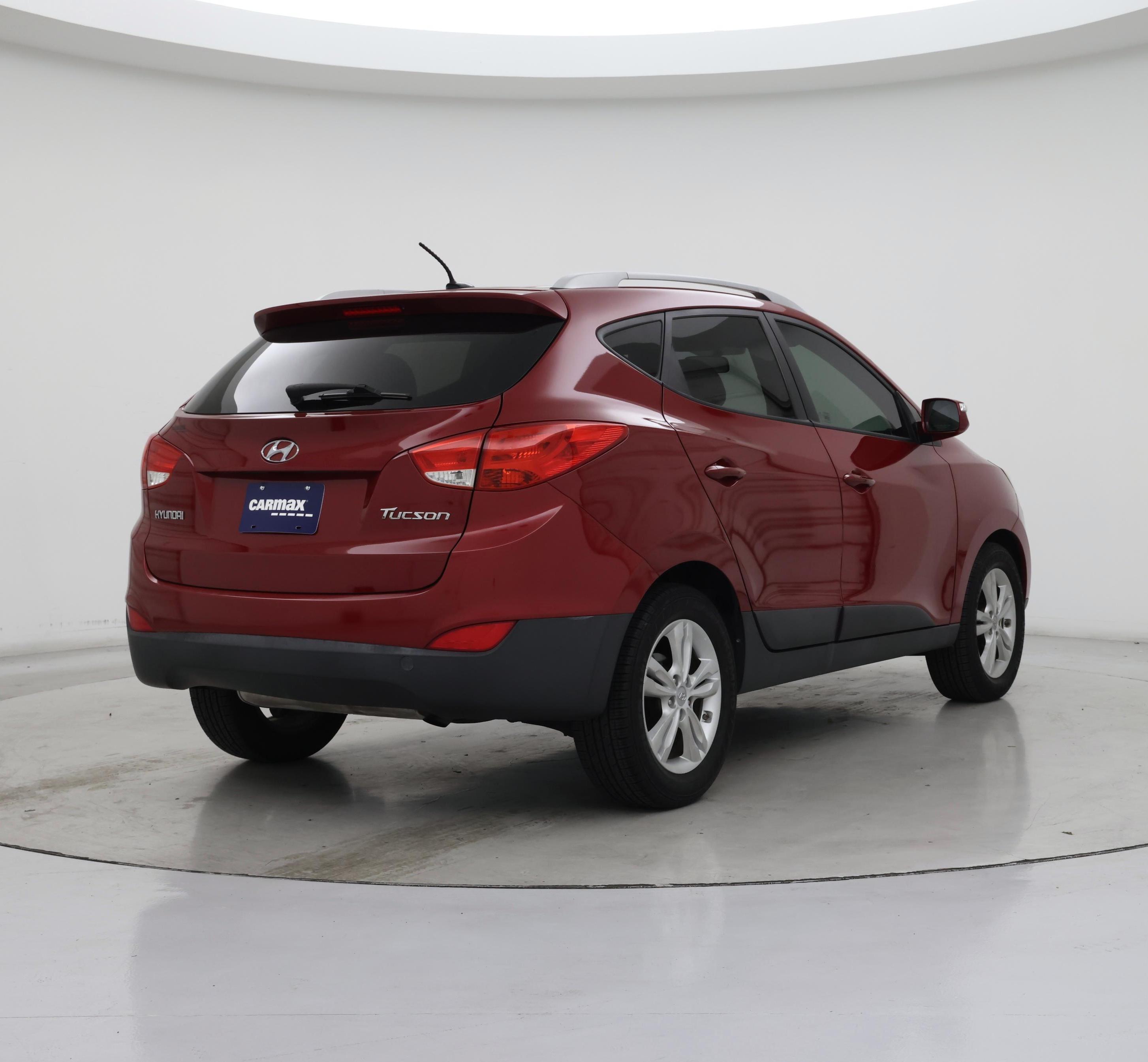 Thumbnail: 2013 Hyundai Tucson - 8