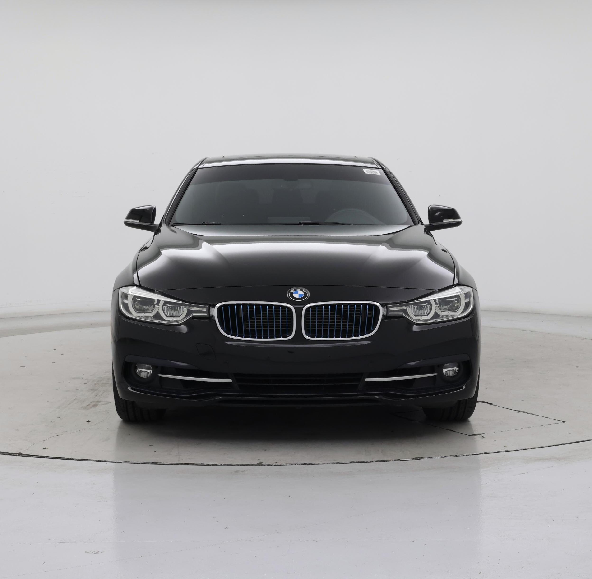 Thumbnail: 2018 BMW 3 Series - 5