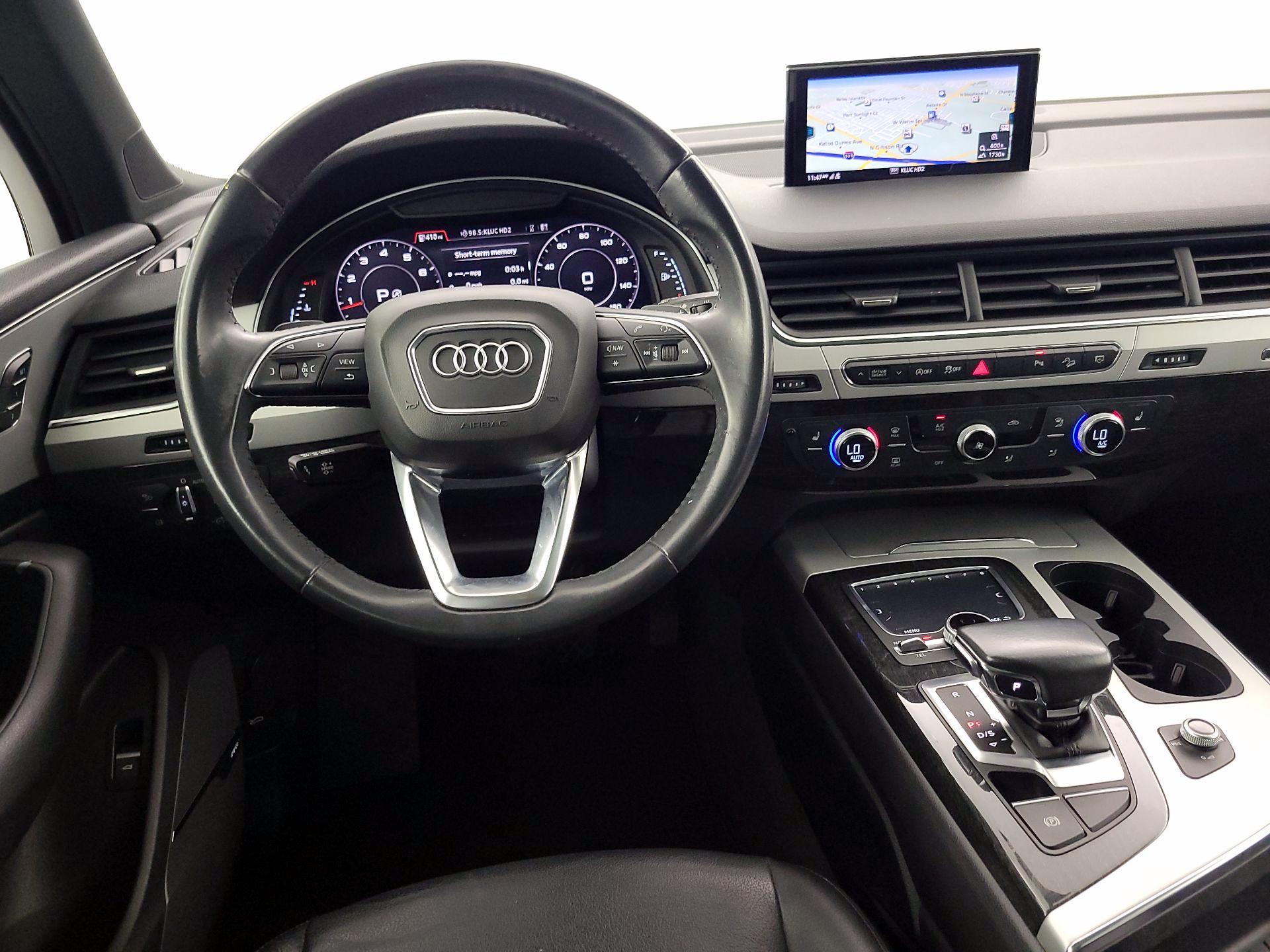Thumbnail: 2019 Audi Q7 - 10