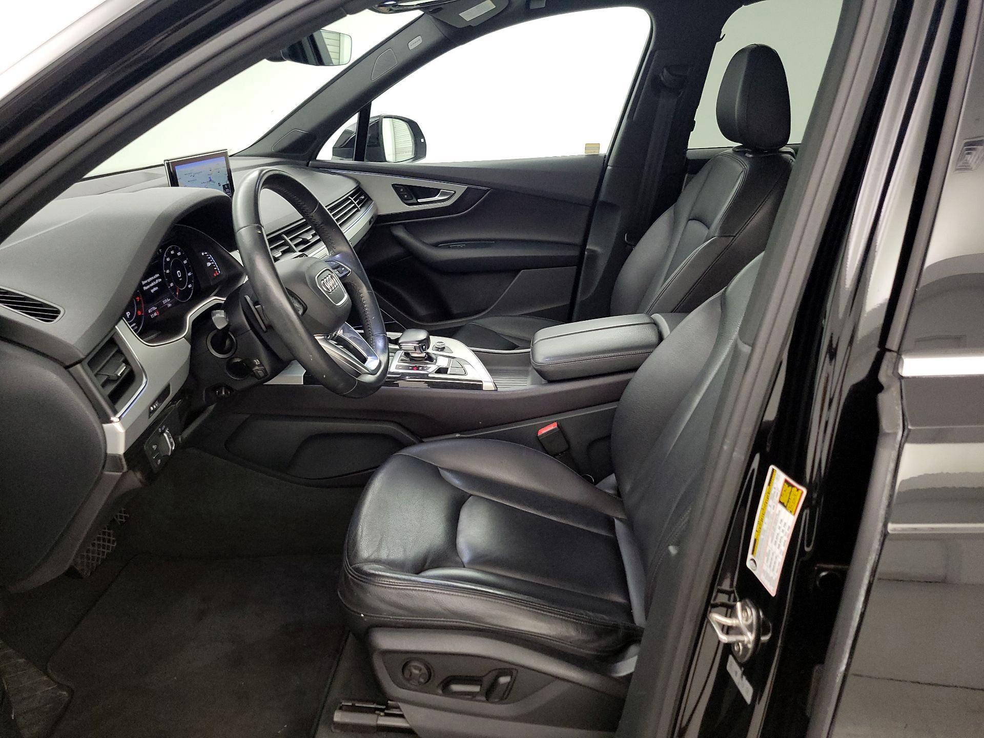 Thumbnail: 2019 Audi Q7 - 11
