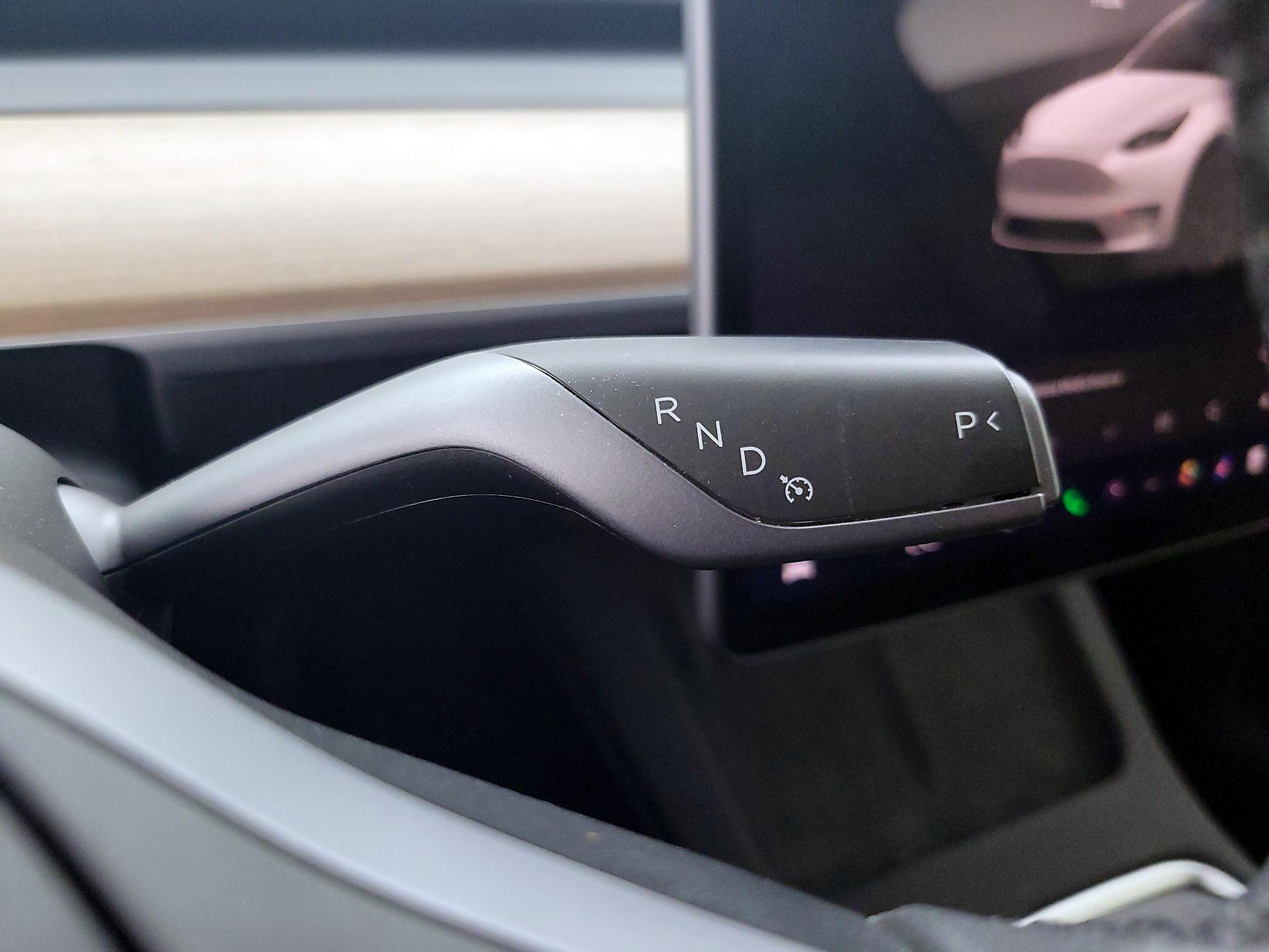 Thumbnail: 2023 Tesla Model Y - 17