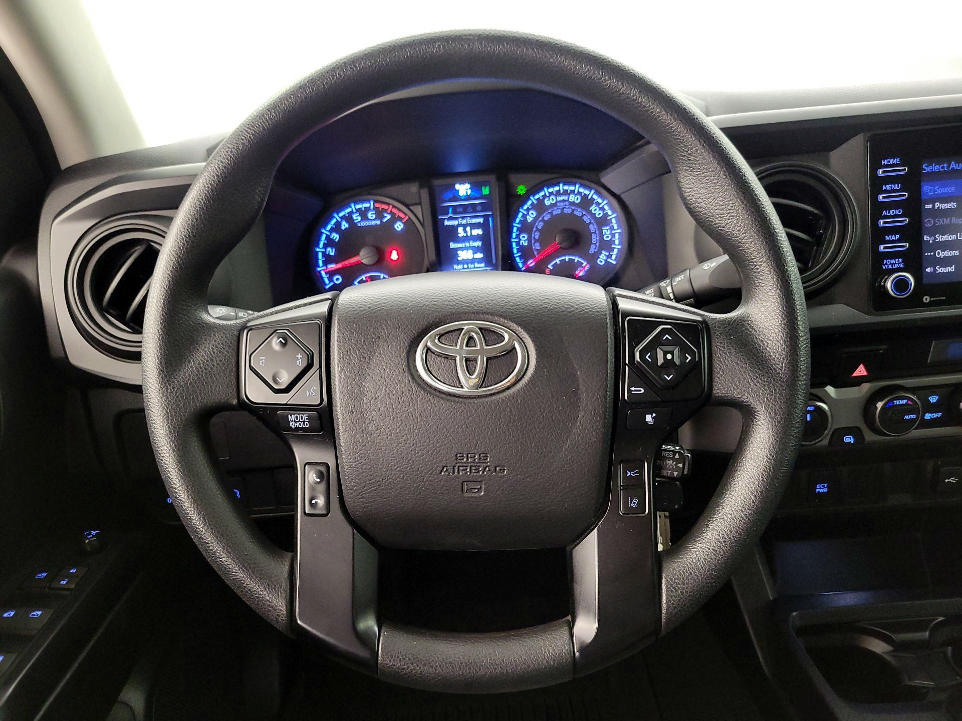 Thumbnail: 2021 Toyota Tacoma - 10