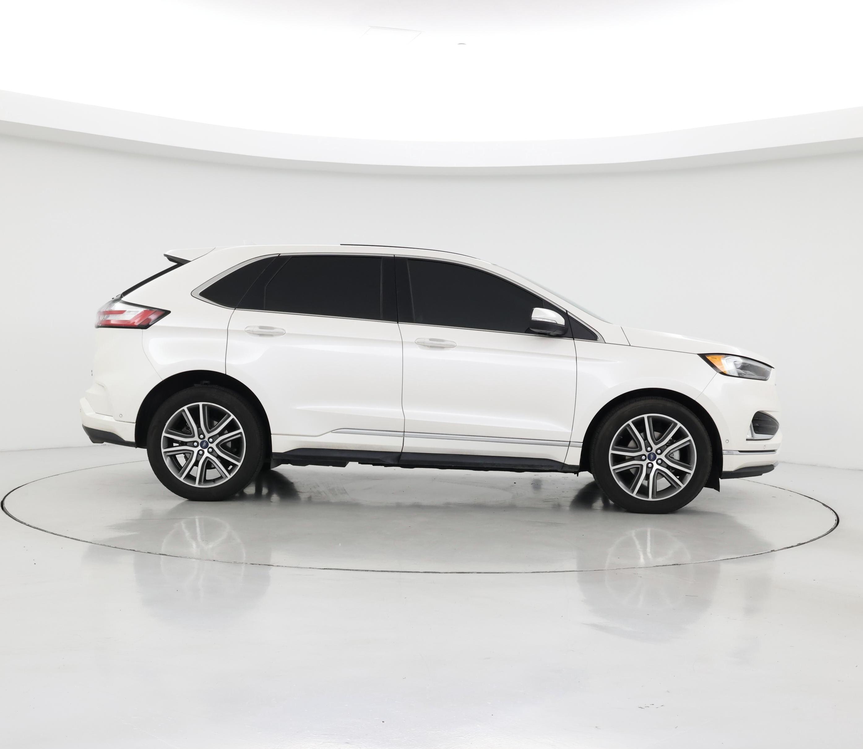 Thumbnail: 2019 Ford Edge - 7