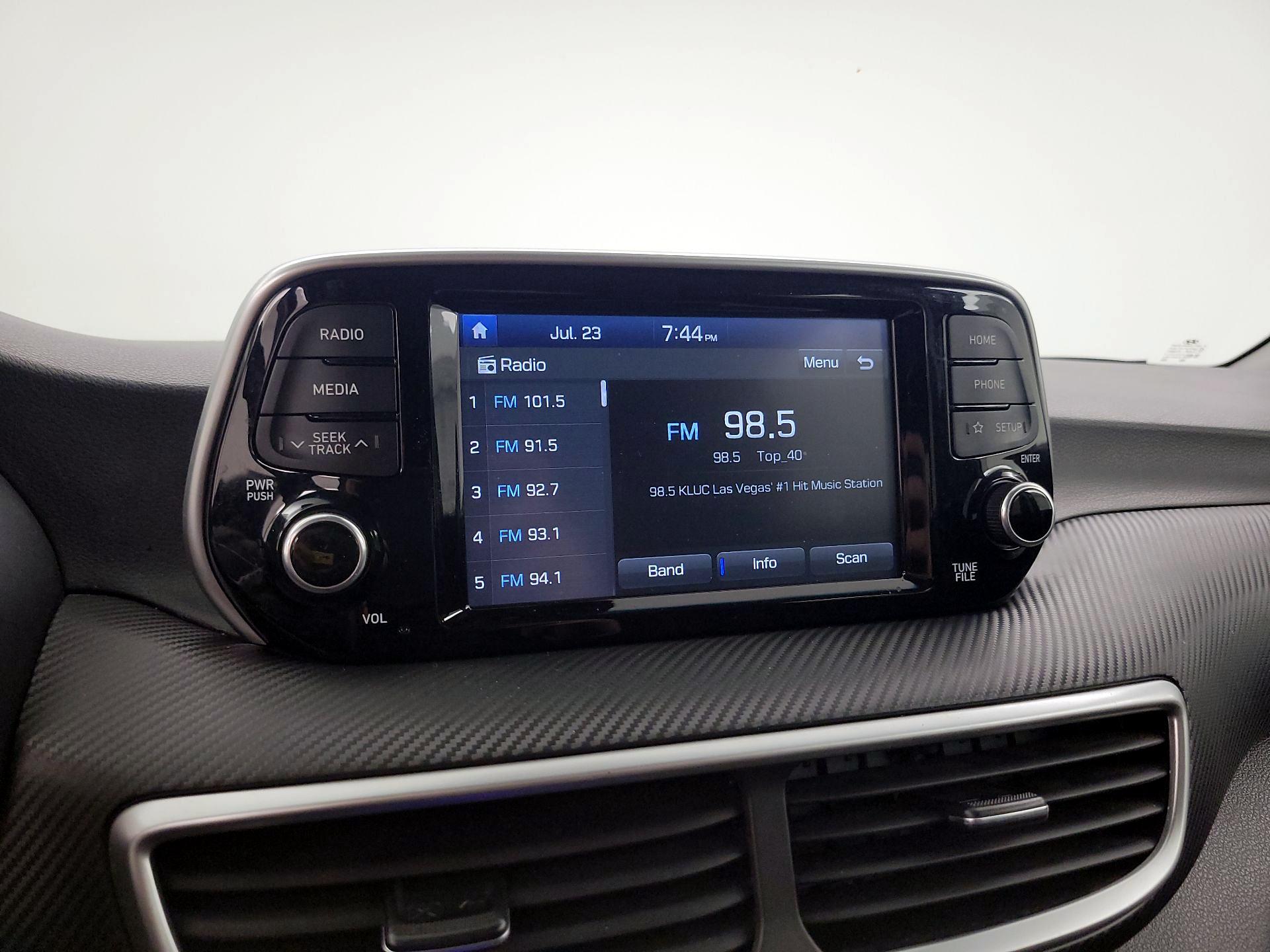 Thumbnail: 2019 Hyundai Tucson - 15