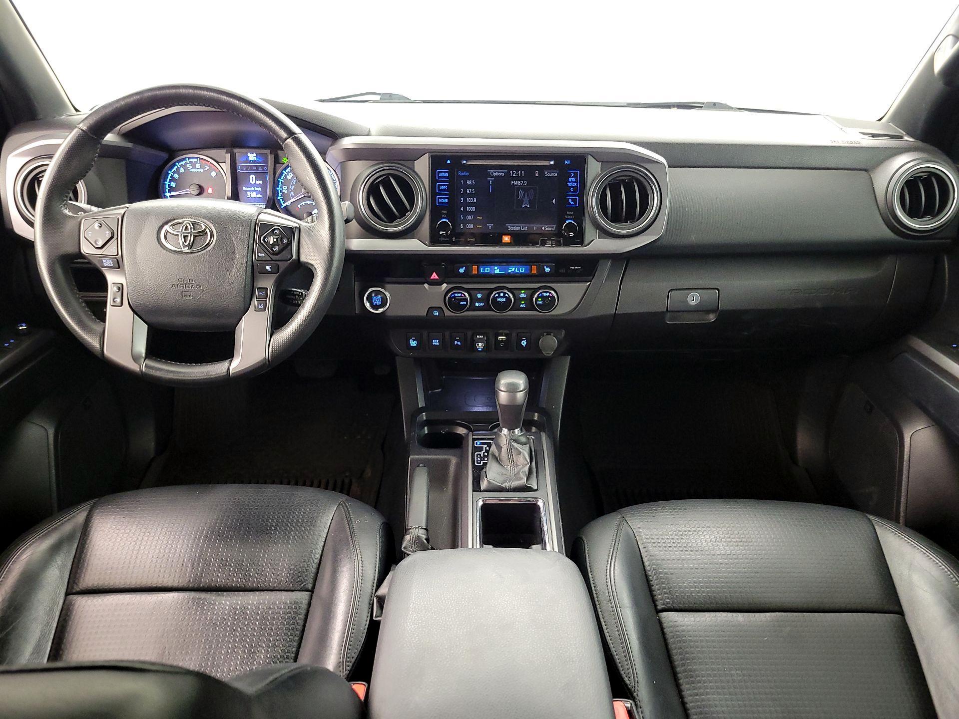 Thumbnail: 2018 Toyota Tacoma - 9